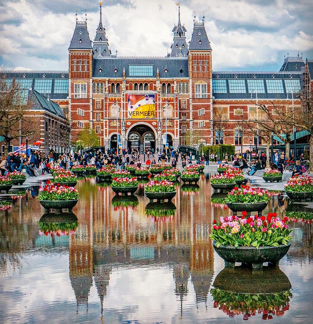 View of Rijksmuseum in Amsterdam during the 2023 Vermeer exhibition