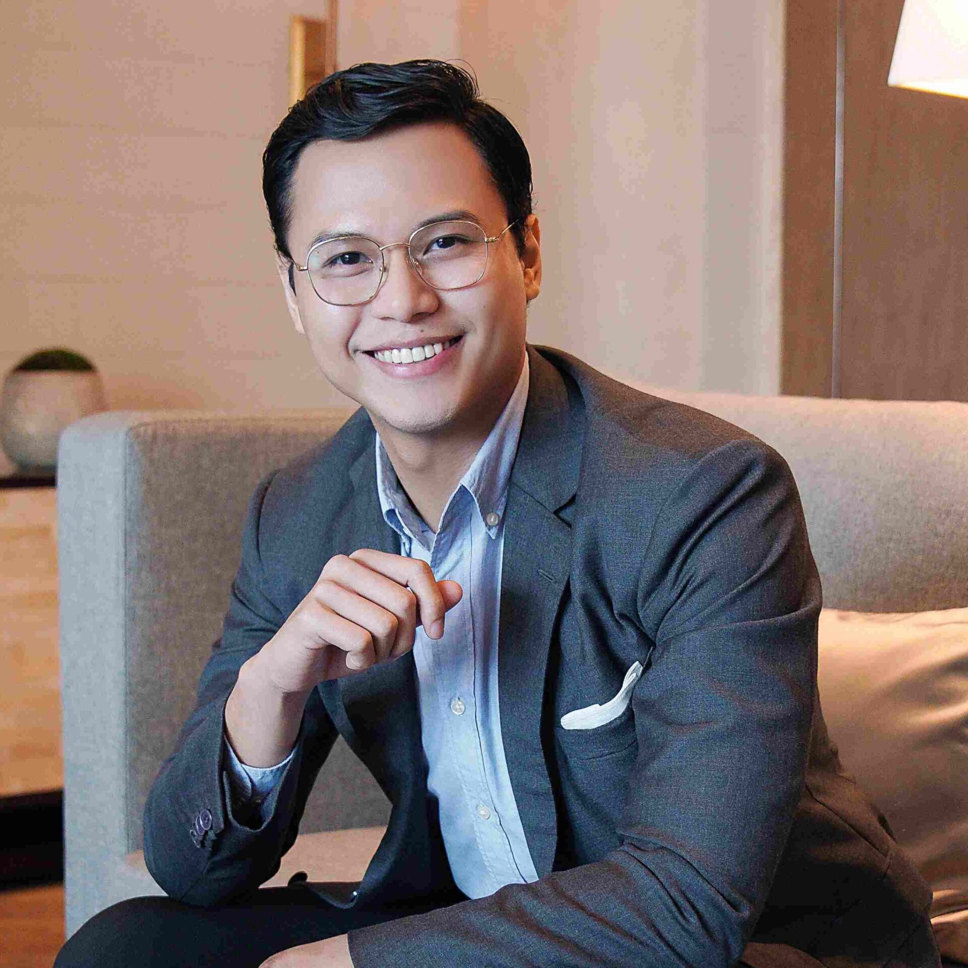 Kevin Lapeña Events Host