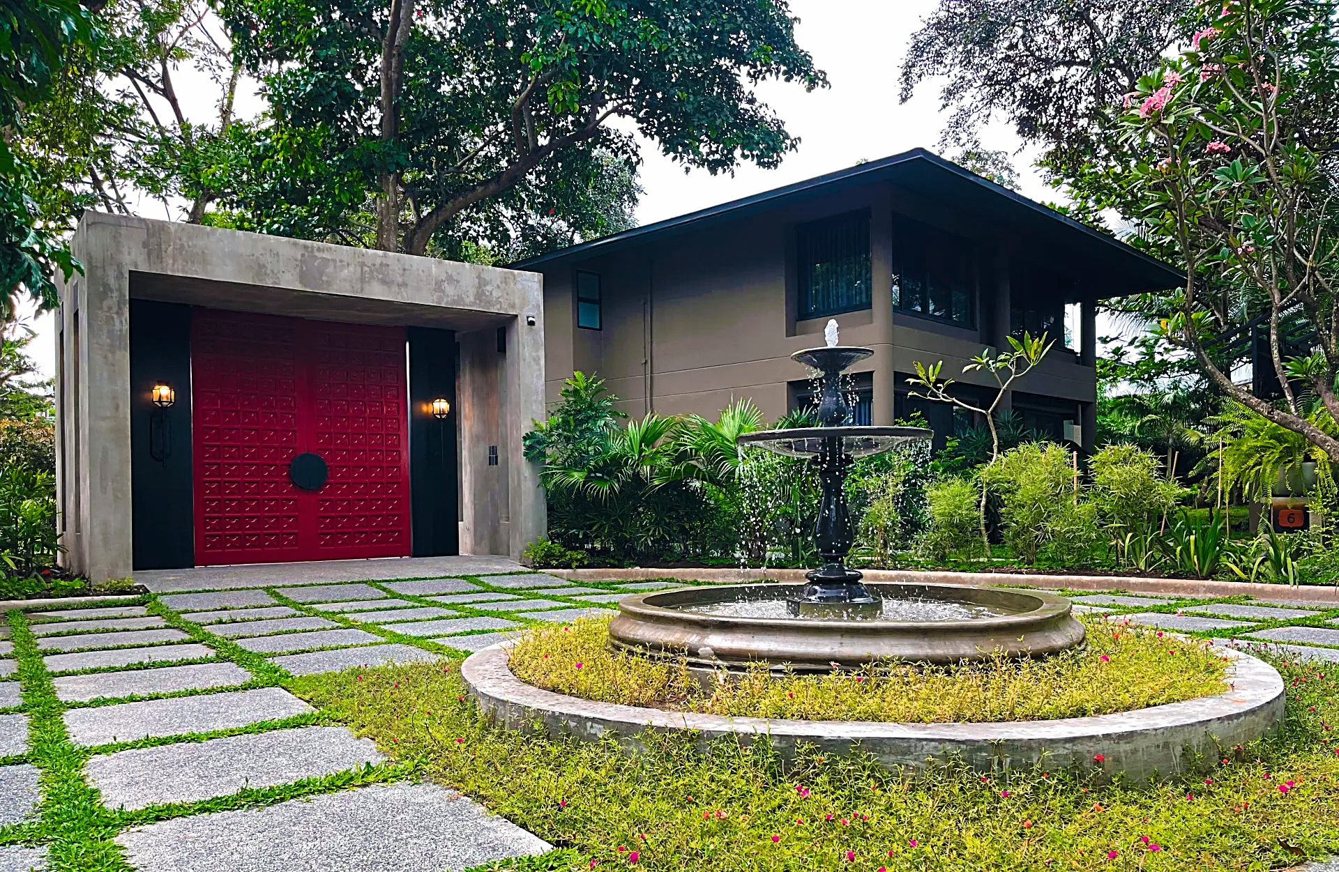 Entrance to The Henry Resort Dumaguete