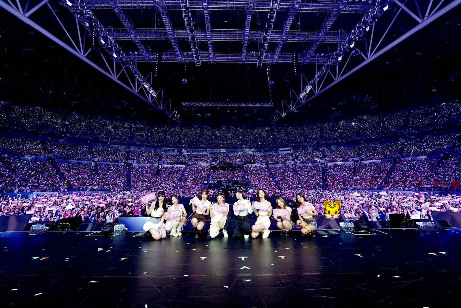 Day one of TWICE's Philippine concerts