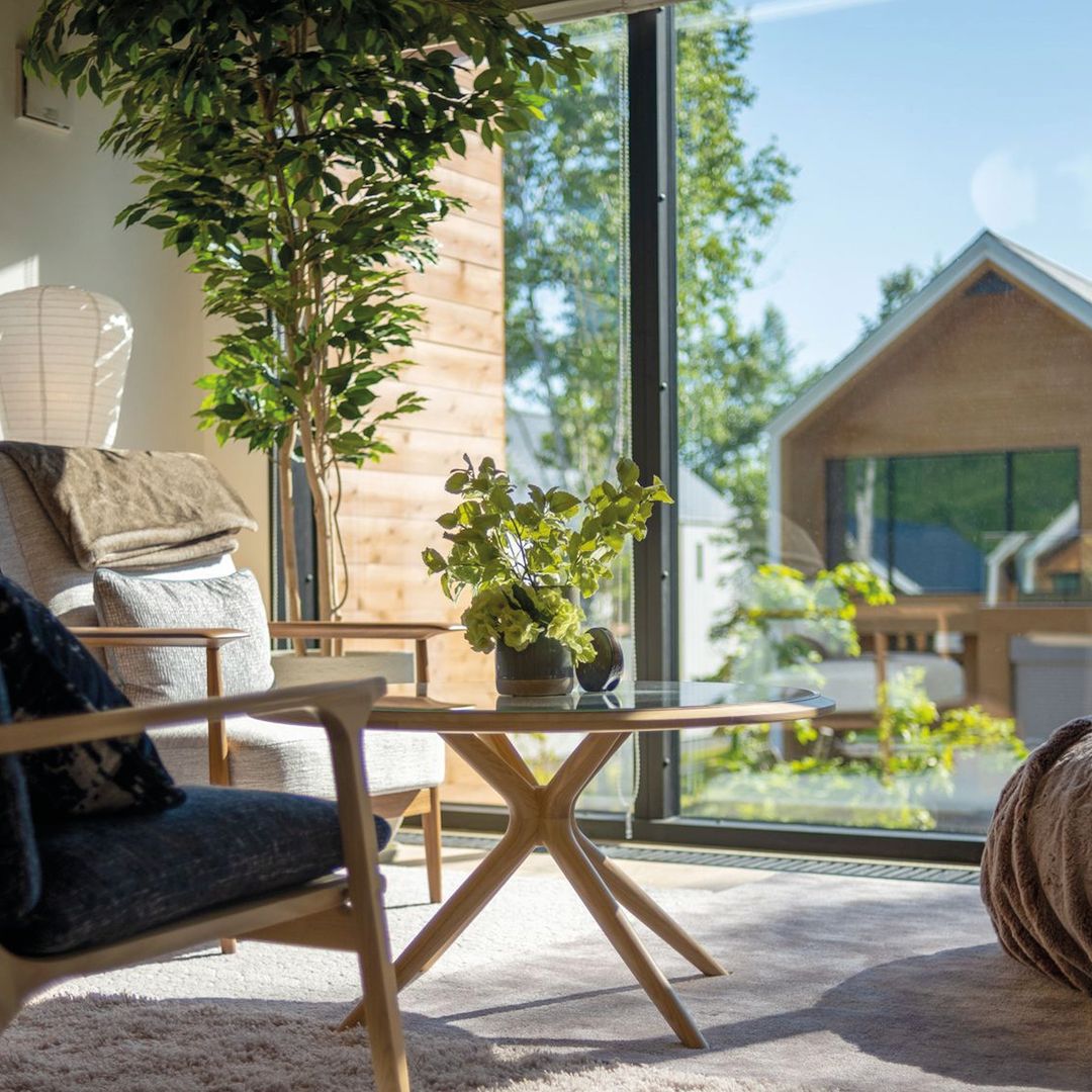 Every villa in Koa Niseko features a modern, clean design with touches of traditional fixtures and materials to create spaces unlike any other