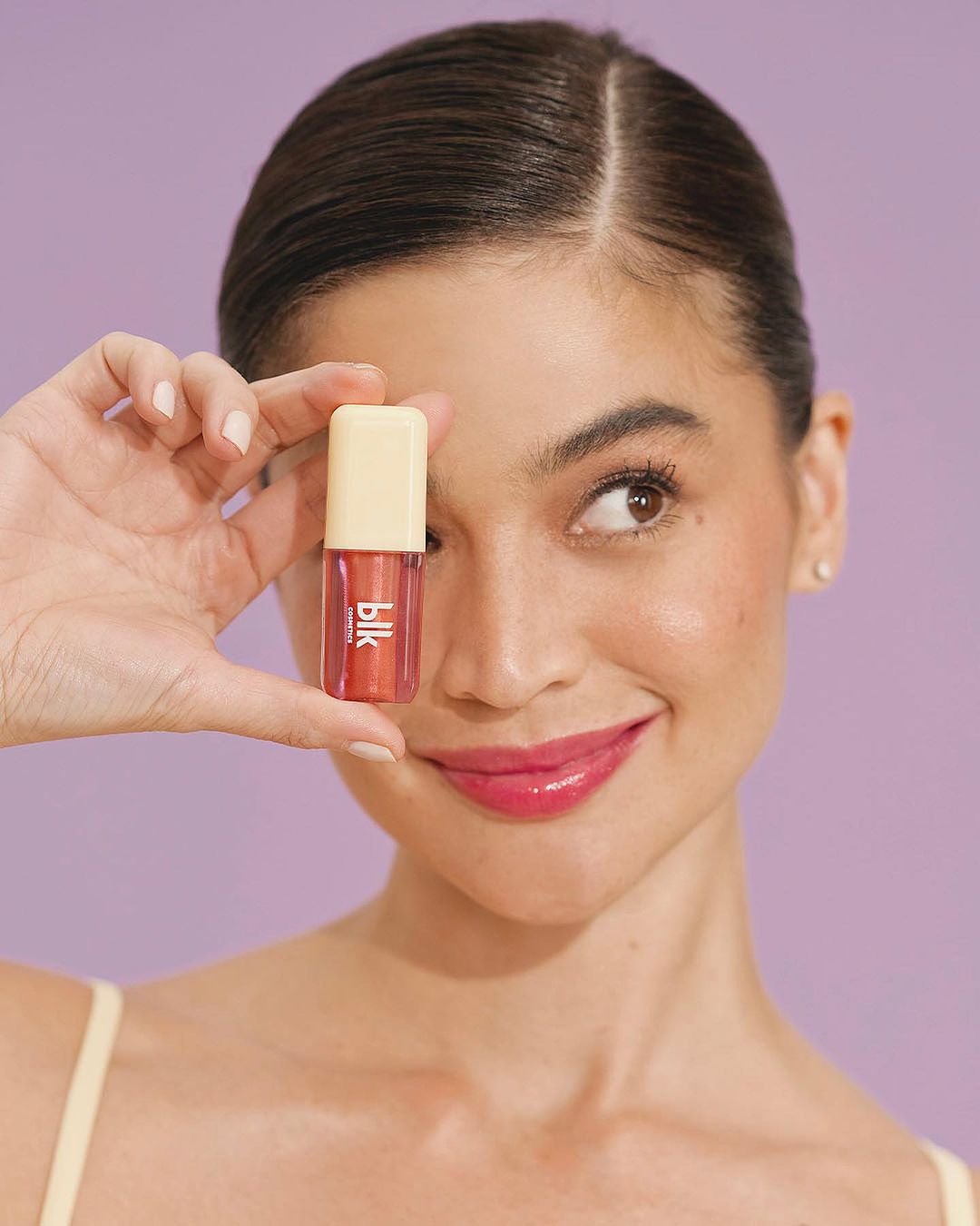 Anne Curtis' Blk Cosmetics