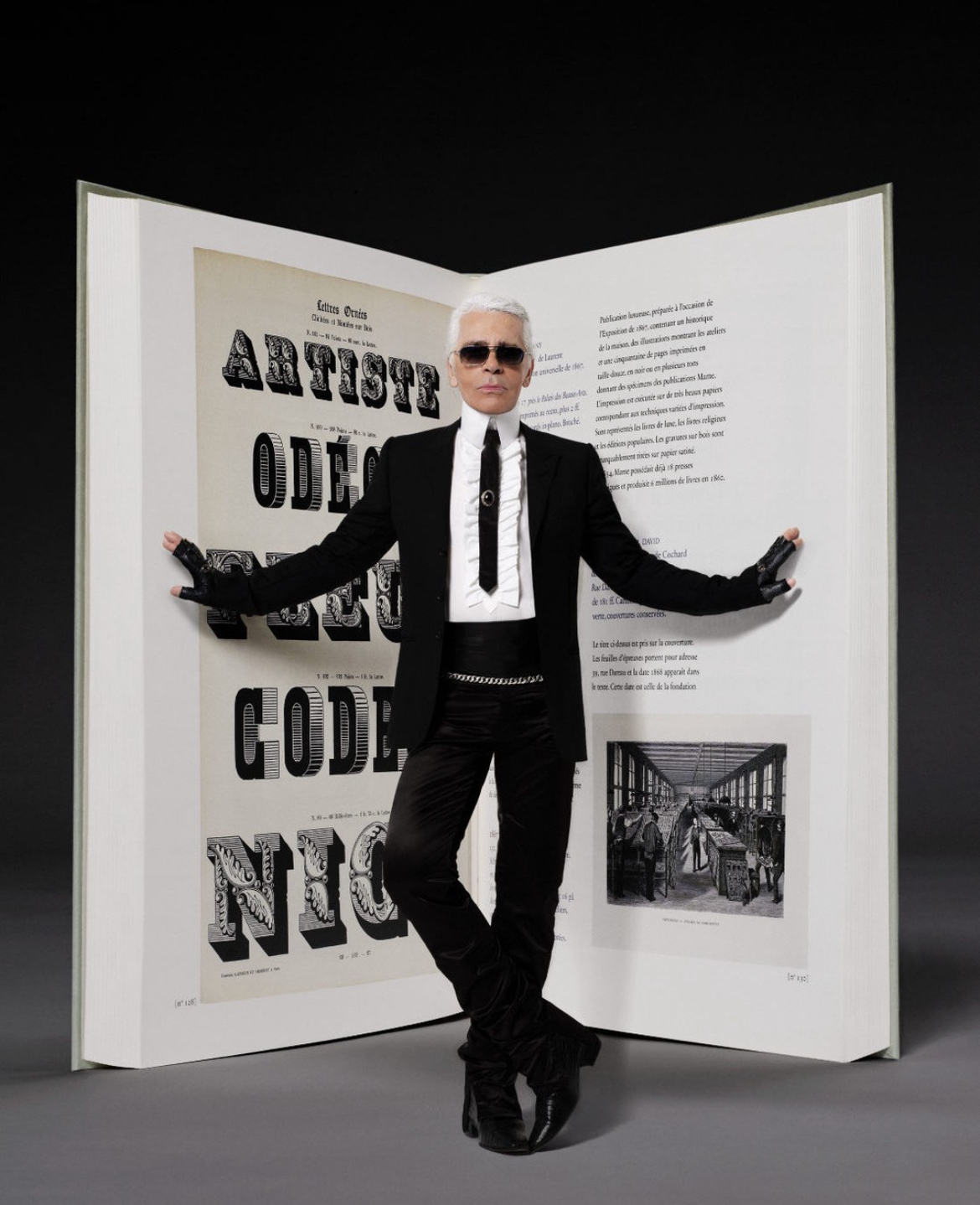 Over 250 Haute Couture Designs By Karl Lagerfeld For Chanel To Hit The Auction Block
