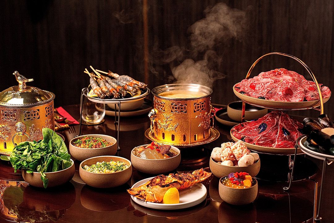 A lavish hotpot set with premium ingredients like Japanese wagyu rib-eye A5
