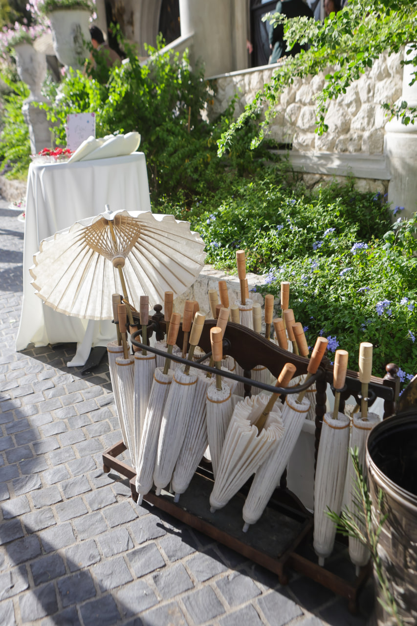 The umbrellas made of recycled papers served as a uniquely Pinoy touch at the event
