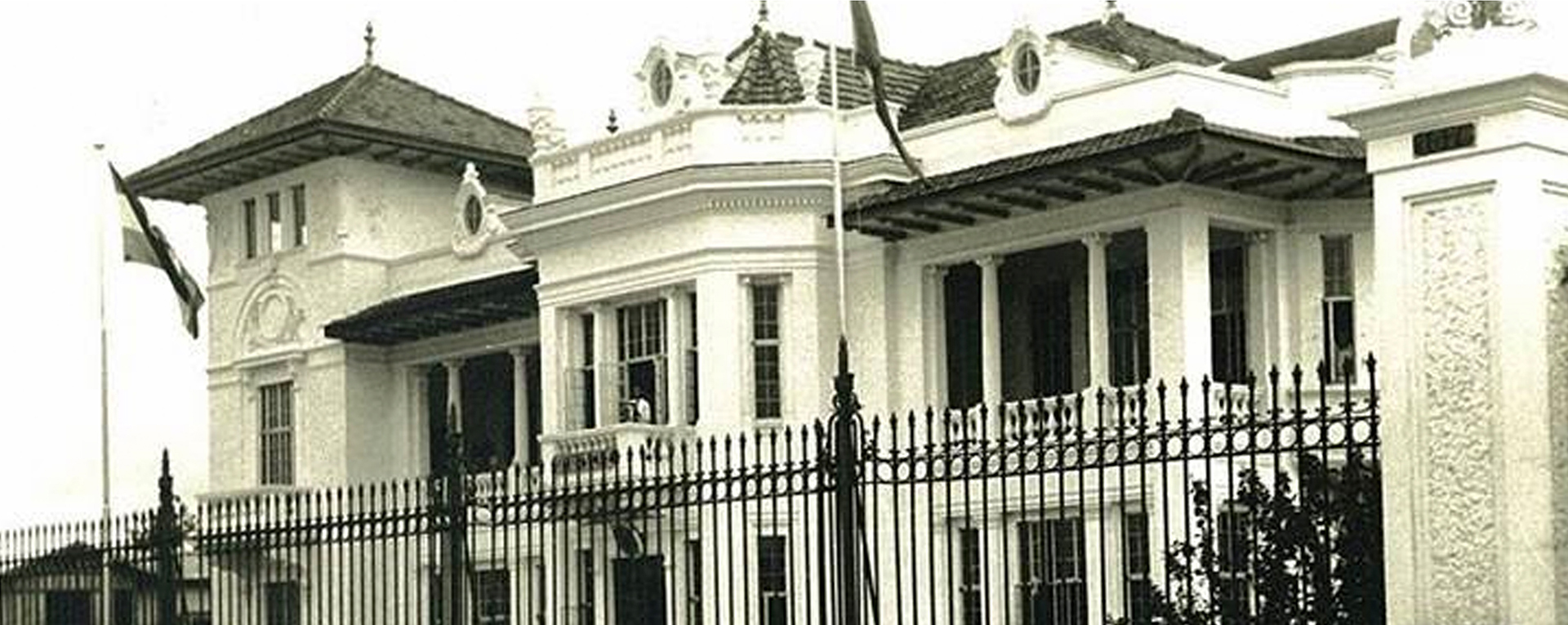 The Laperal Mansion in its early days