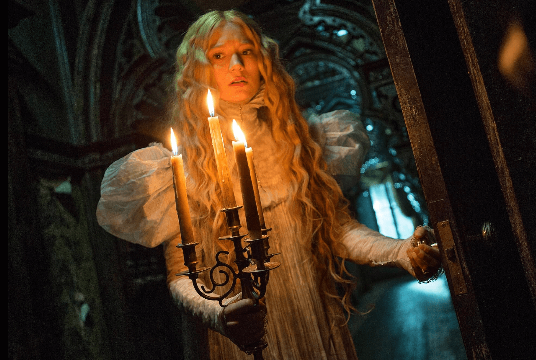 Fans of Gothic horror and romance will take pleasure in Del Toro’s story about love and betrayal