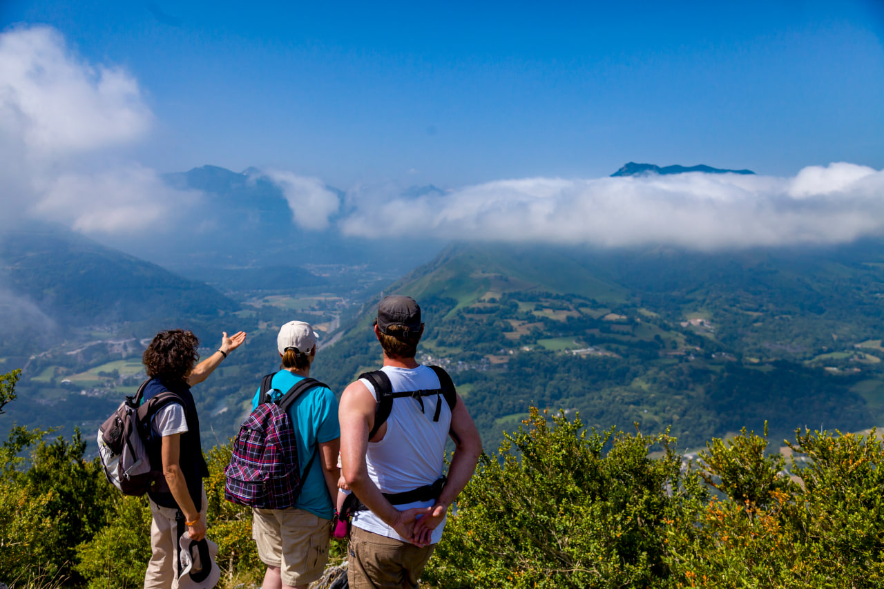  Photo from P.Vincent-OT Lourdes