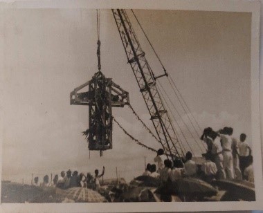 The transfer of the Oblation statue to the new Diliman campus