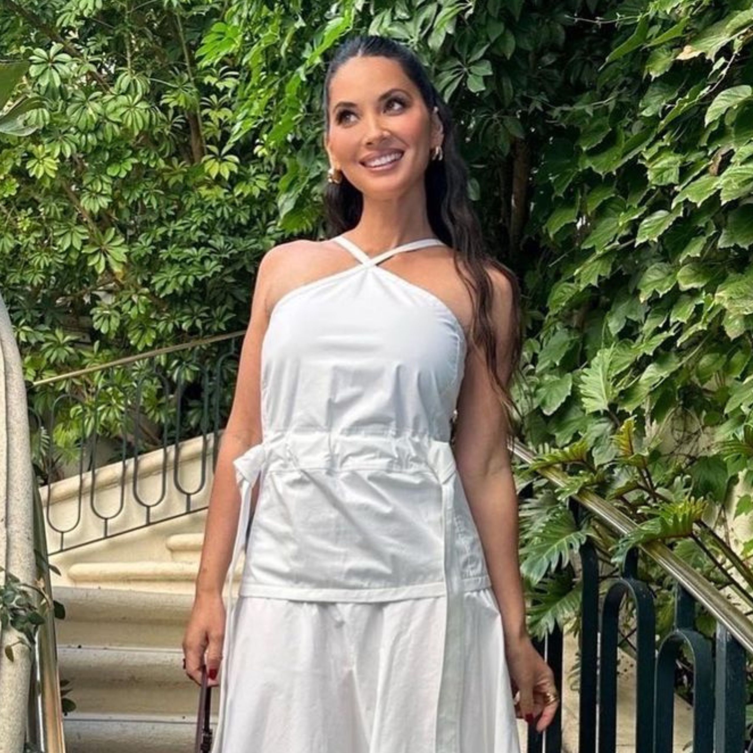 Actress Olivia Munn Opens Up About Her Breast Cancer Diagnosis