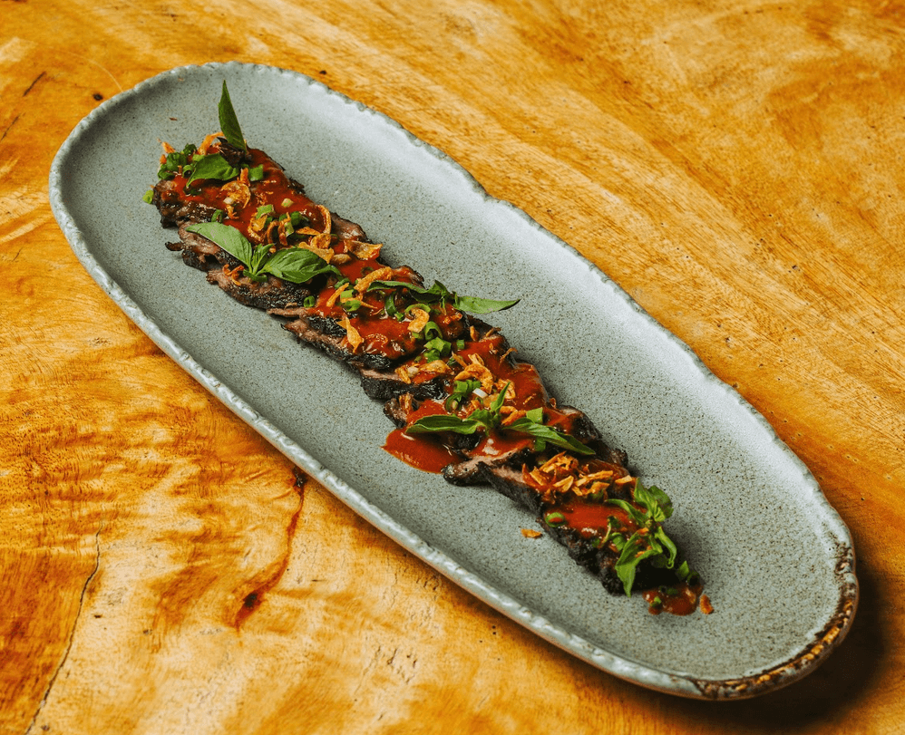 LEFT: Pusik Red Shell; RIGHT: Pluma Iberico