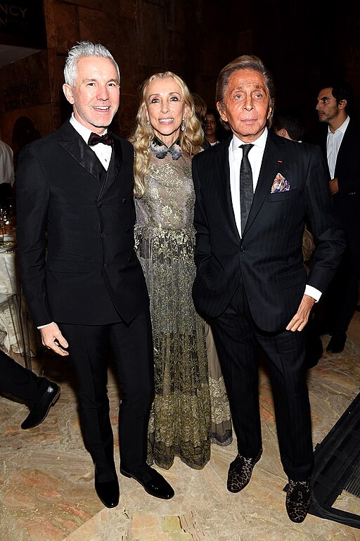 Valentino Garavani with director Baz Luhrmann and Vogue Italia editor-in-chief Franca Sozzani