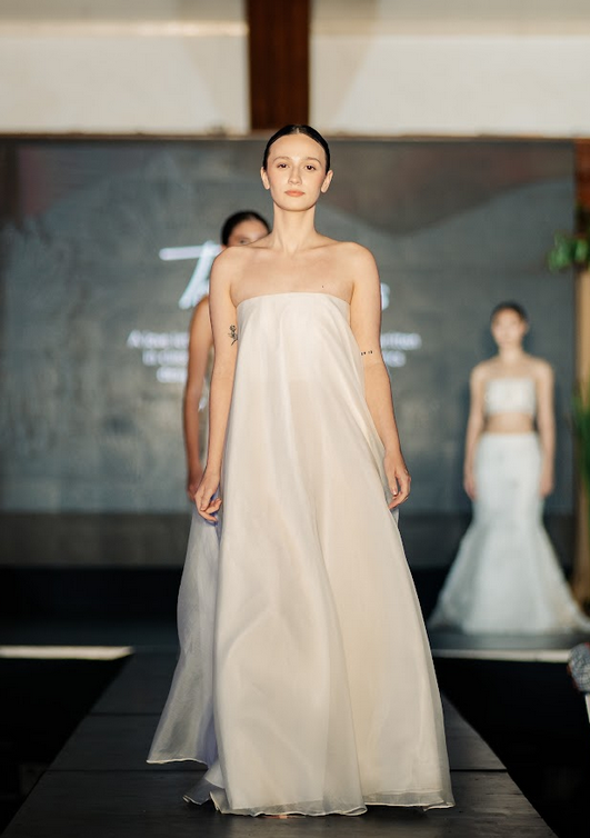 TOP (L-R): Natalia Peña, Davia Lagdameo. BOTTOM (L-R): Tootsy Angara and Maritoni Tordesillas 