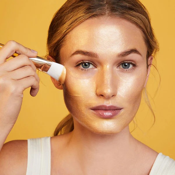 Photos from the Clé de Peau Beauté Philippines website