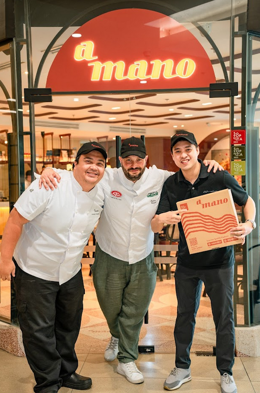 LEFT: Chefs Jonathan Redoblado and Stefano Canosci with Amado Forés; RIGHT: Stefano Canosci.