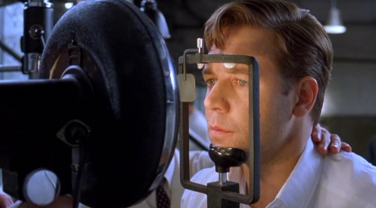 Russel Crowe plays John Nash, a mathematician who got diagnosed with paranoid schizophrenia