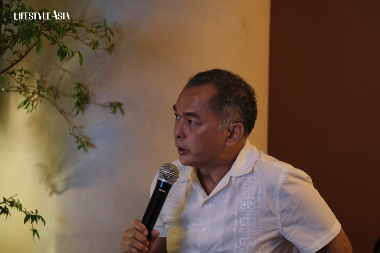 LEFT: Joel Nuñez; RIGHT: Mia Borromeo