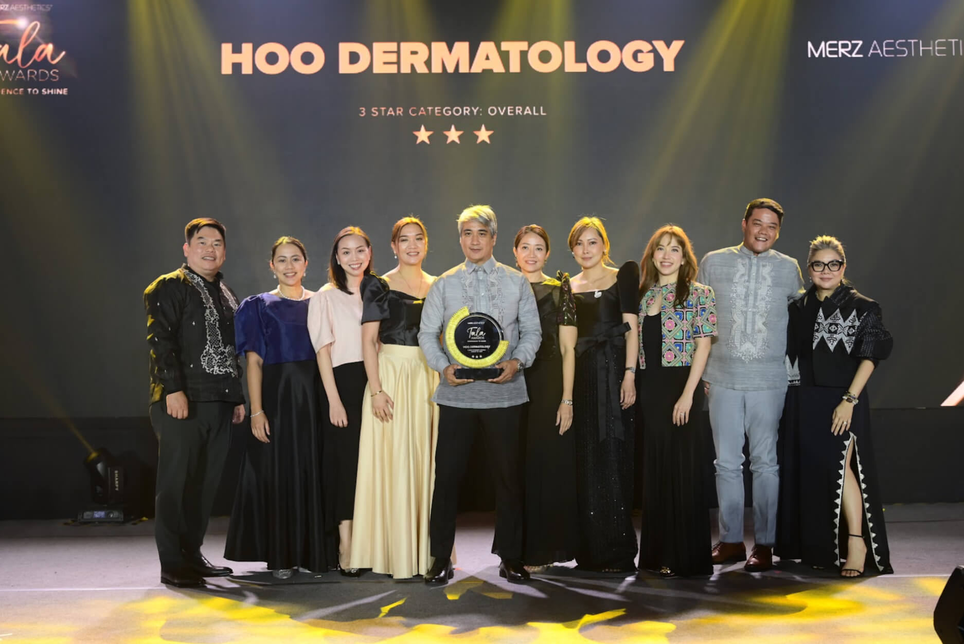 The team of House of Obagi: 3-Star Overall Award winner