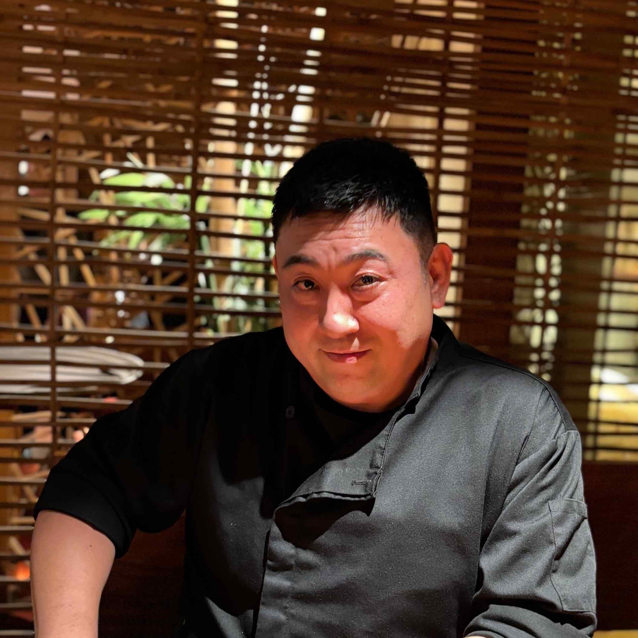Chef Yusuke Hino