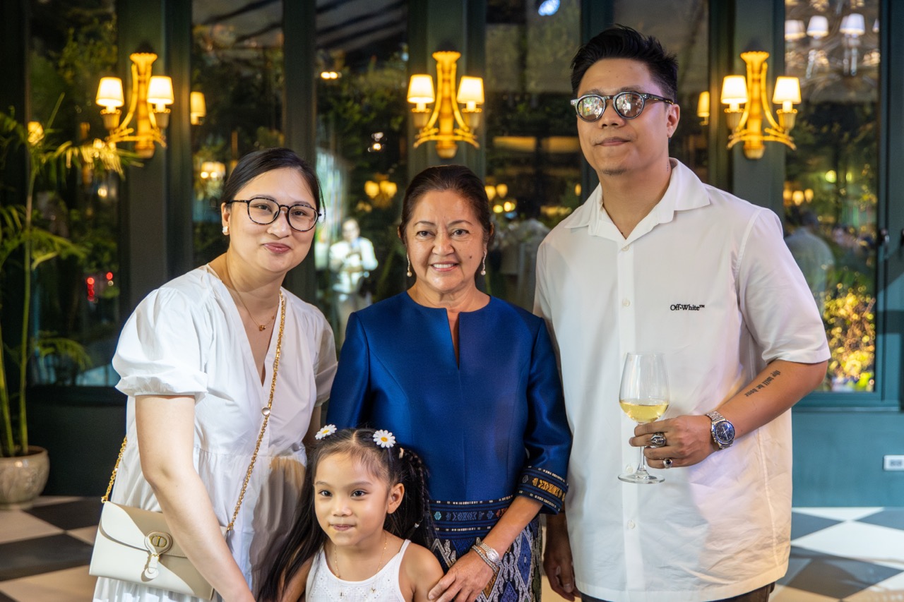 Marivic Vasquez and Olan Ventura; Sec. Dina Tantoco, Erica Concepcion Reyes, Usec. Em Villar and Sec. Bianca Zobel; The Officers of Girl Scouts of the Philippines; Dennis Lustico, Tanya Fricke, Marivic Vasquez, Babygirl Fricke, and Lulu Tan-Gan; and First Lady Liza Araneta-Marcos with Ronson Culibrina,  Culibrina, and Silay Culibrina