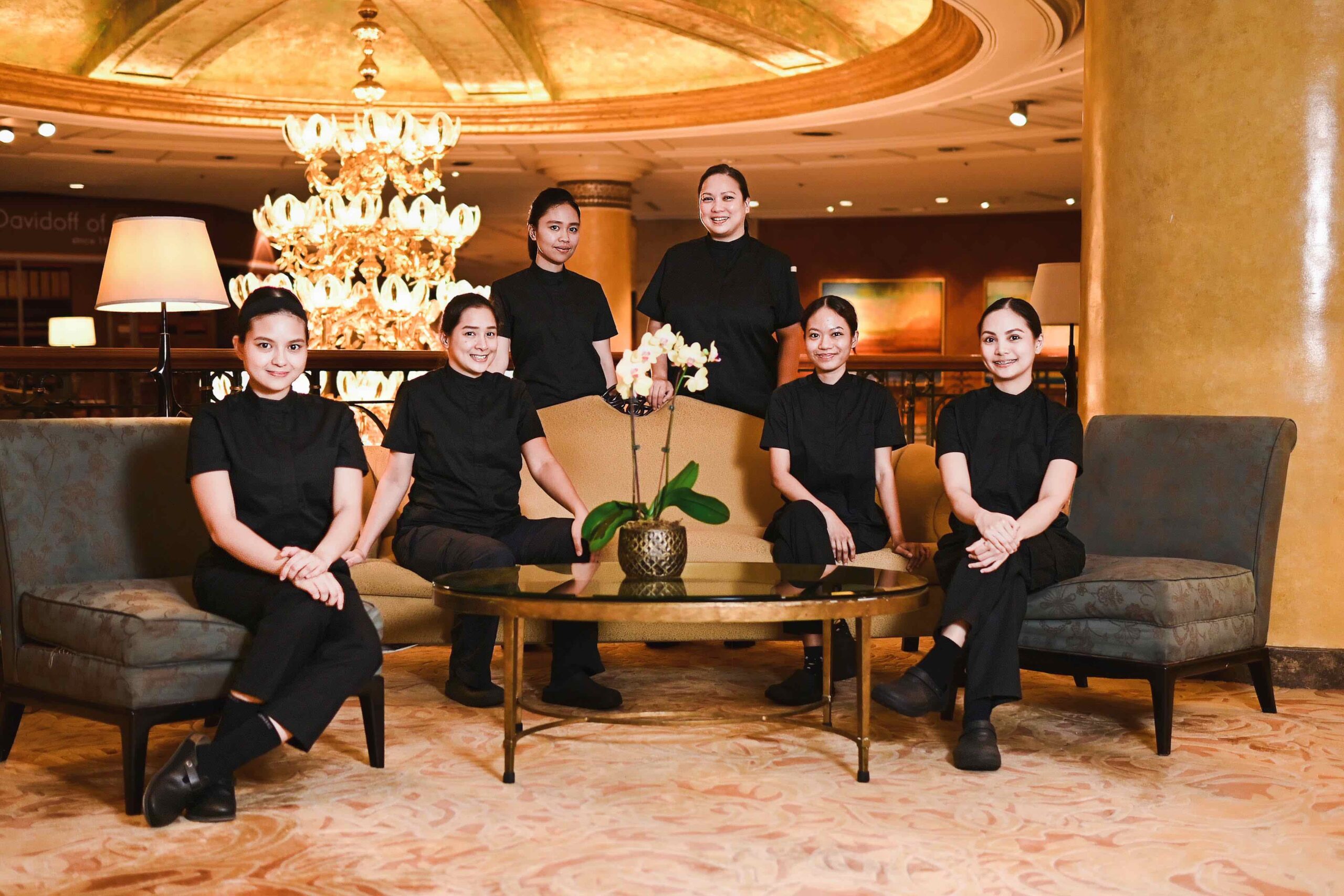 Chef Miko Calo leads an all-female team with an exciting new menu that is true to herself / Danielle Tensuan, Joan Dolina, Gorgina Gorospe, Miko Calo, Reeya Gloriani, and Bianca Aragon