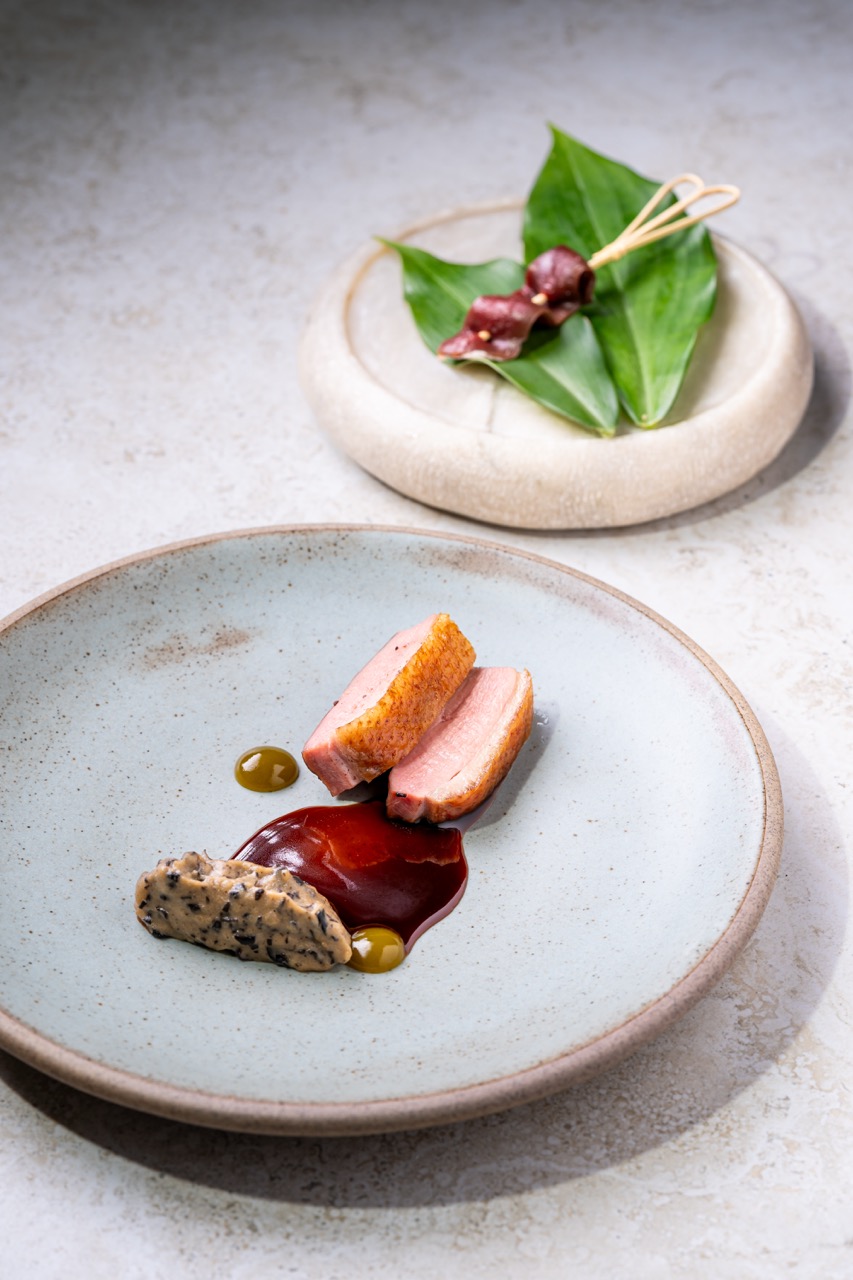 Duck Gravad; Peas and Lengua Tartlet; Plankton Gallery by Chele and Huset
