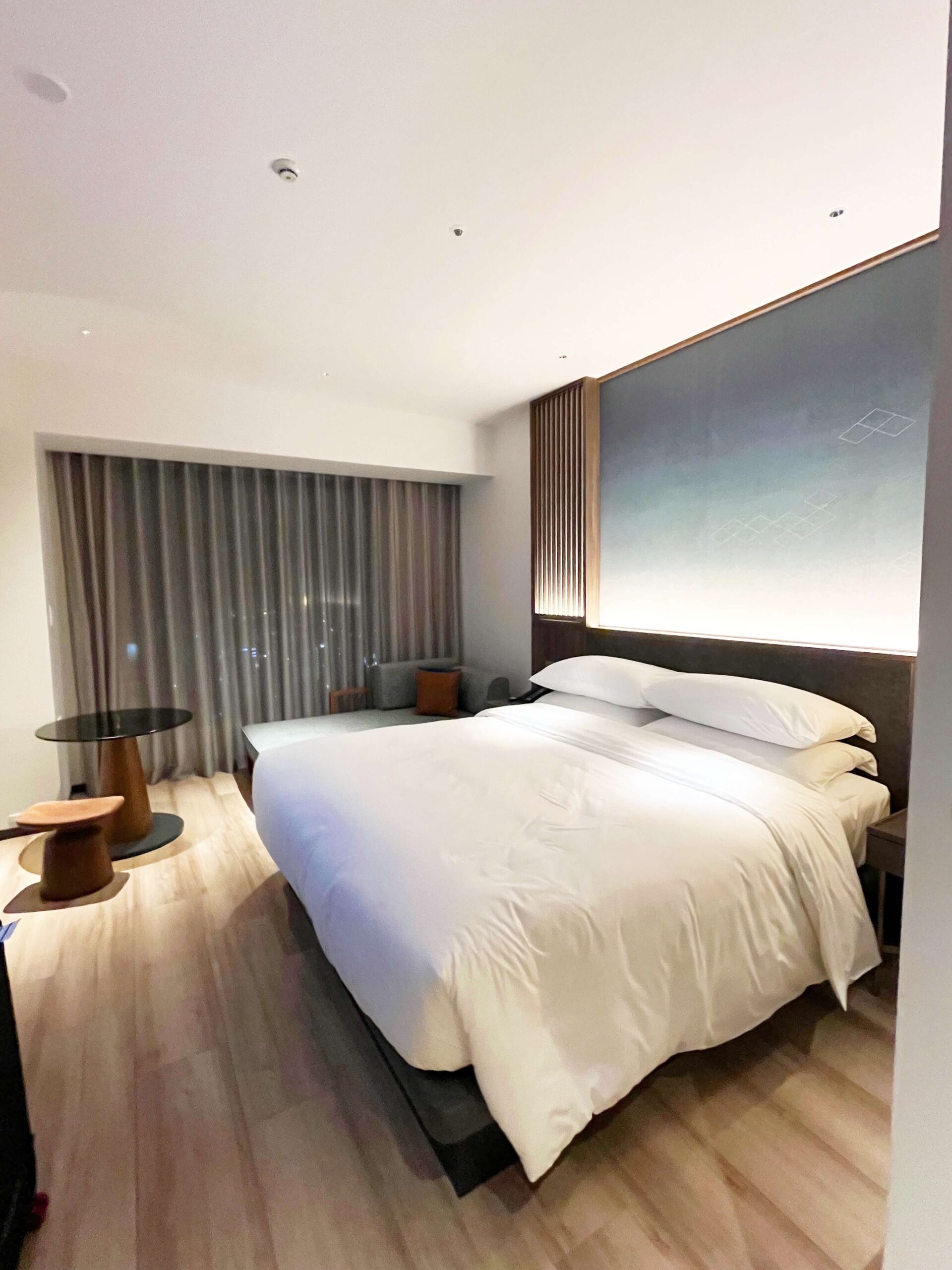 The cozy guest rooms at Courtyard by Marriott Fukui, in Japan