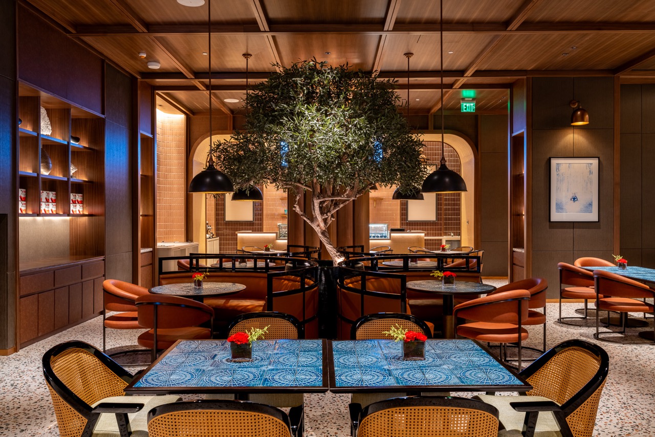 Inside Trattoria e Dolci