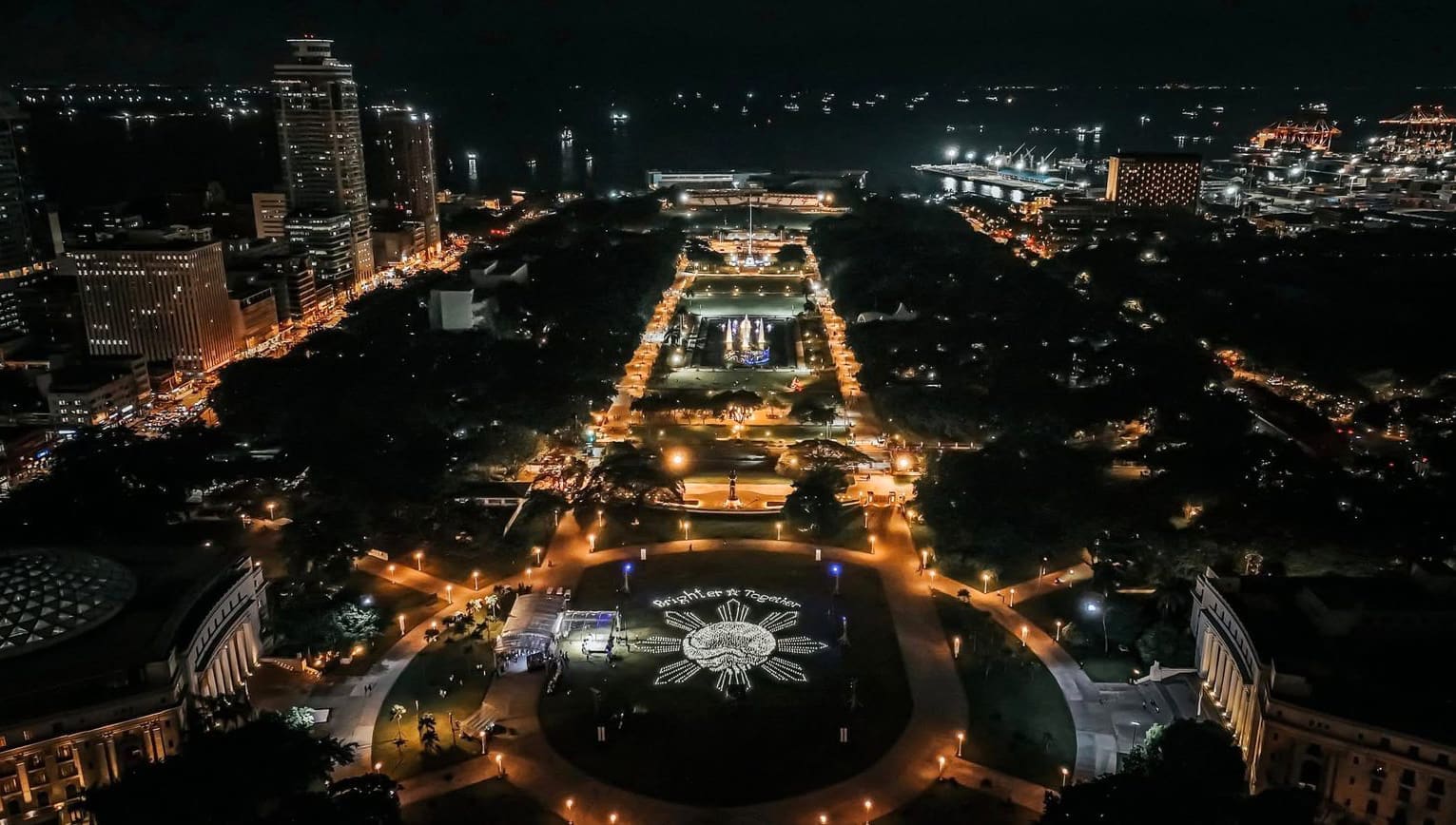 The world’s largest solar light art installation—created by Liter of Light in collaboration with Sun Life Philippines, the National Museum, and Odangputik Art Space for Sun Life’s 130th anniversary/Photo by Ramil Gasangue