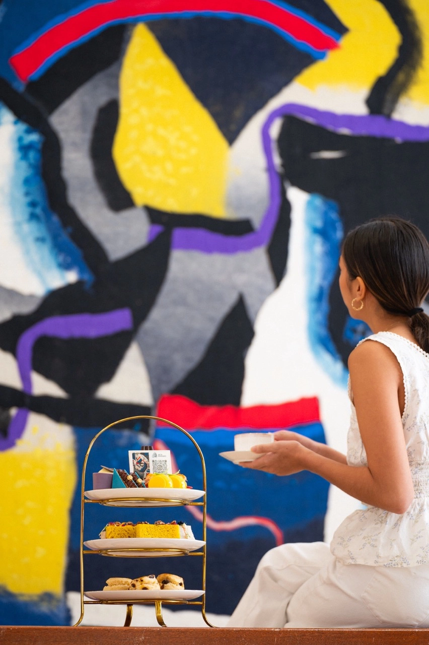 “Art In Resonance” Returns With A Series Of Rare Tapestries by Federico Aguilar Alcuaz