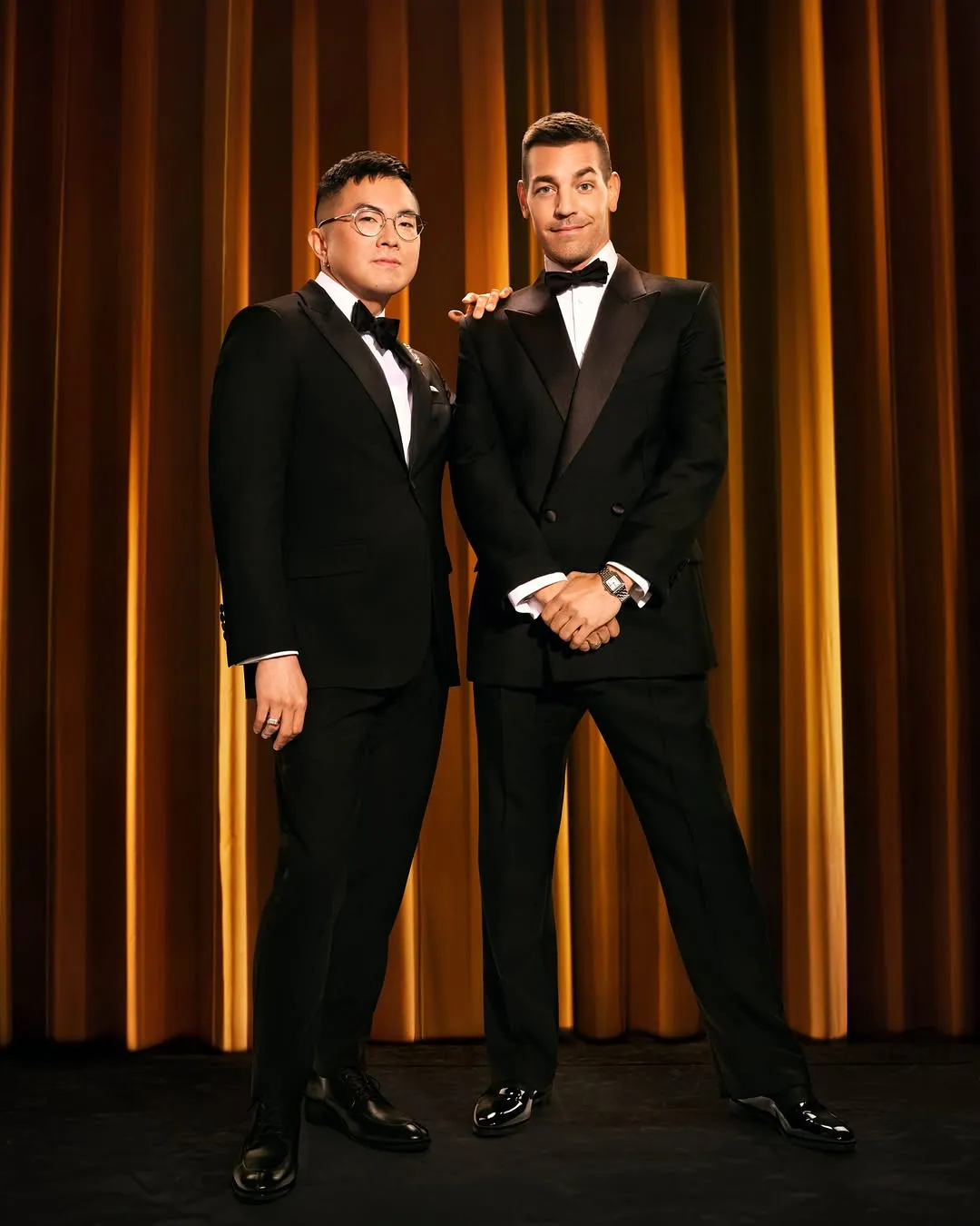 Podcasts That Keep the Vibes Going (Even When You’re Alone)