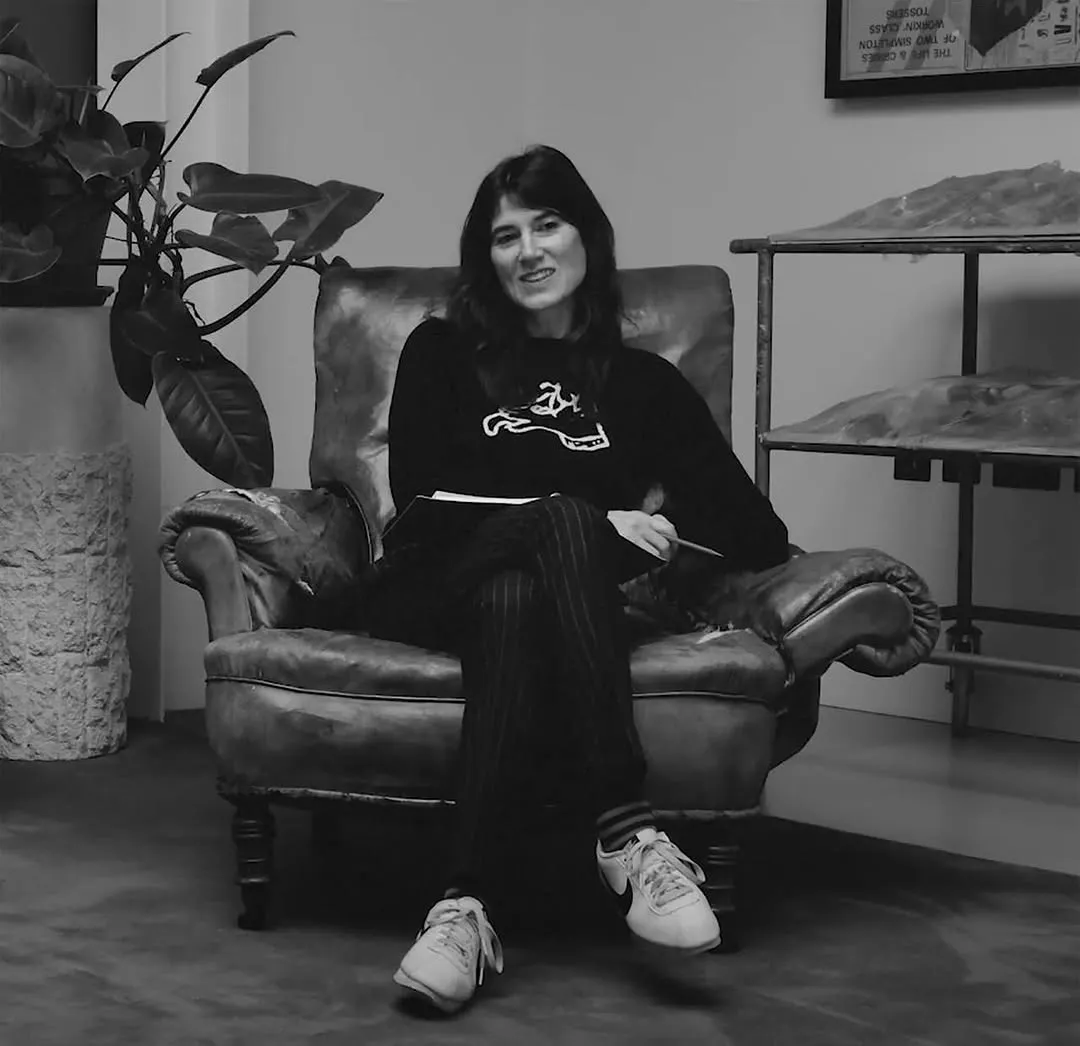 Podcasts That Keep the Vibes Going (Even When You’re Alone)