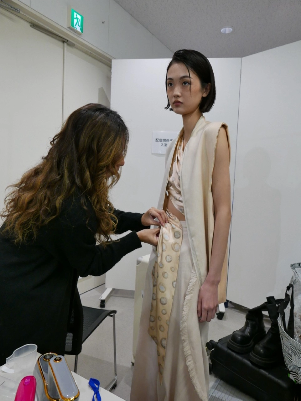 TOP TO BOTTOM: Pieces by Maison Métisse and Uttrykk