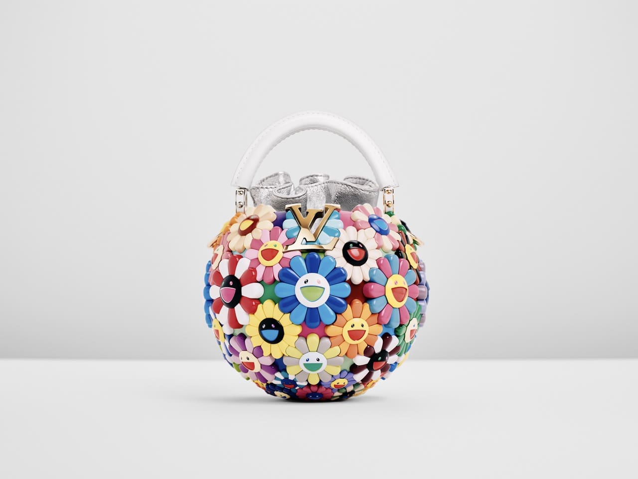 Artycapucines VII: Louis Vuitton Unveils New Collection With Takashi Murakami