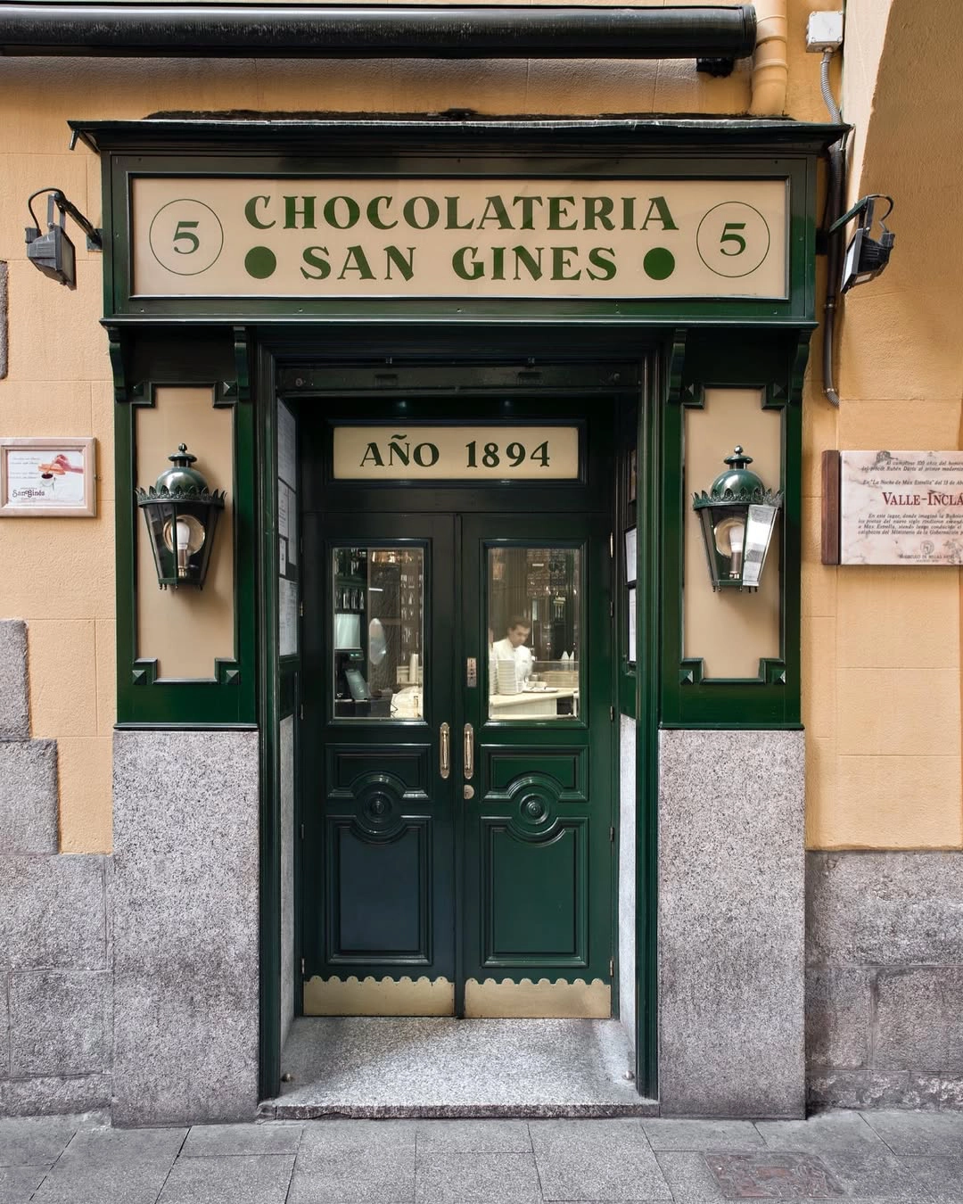 The original Chocolatería San Ginés in Madrid