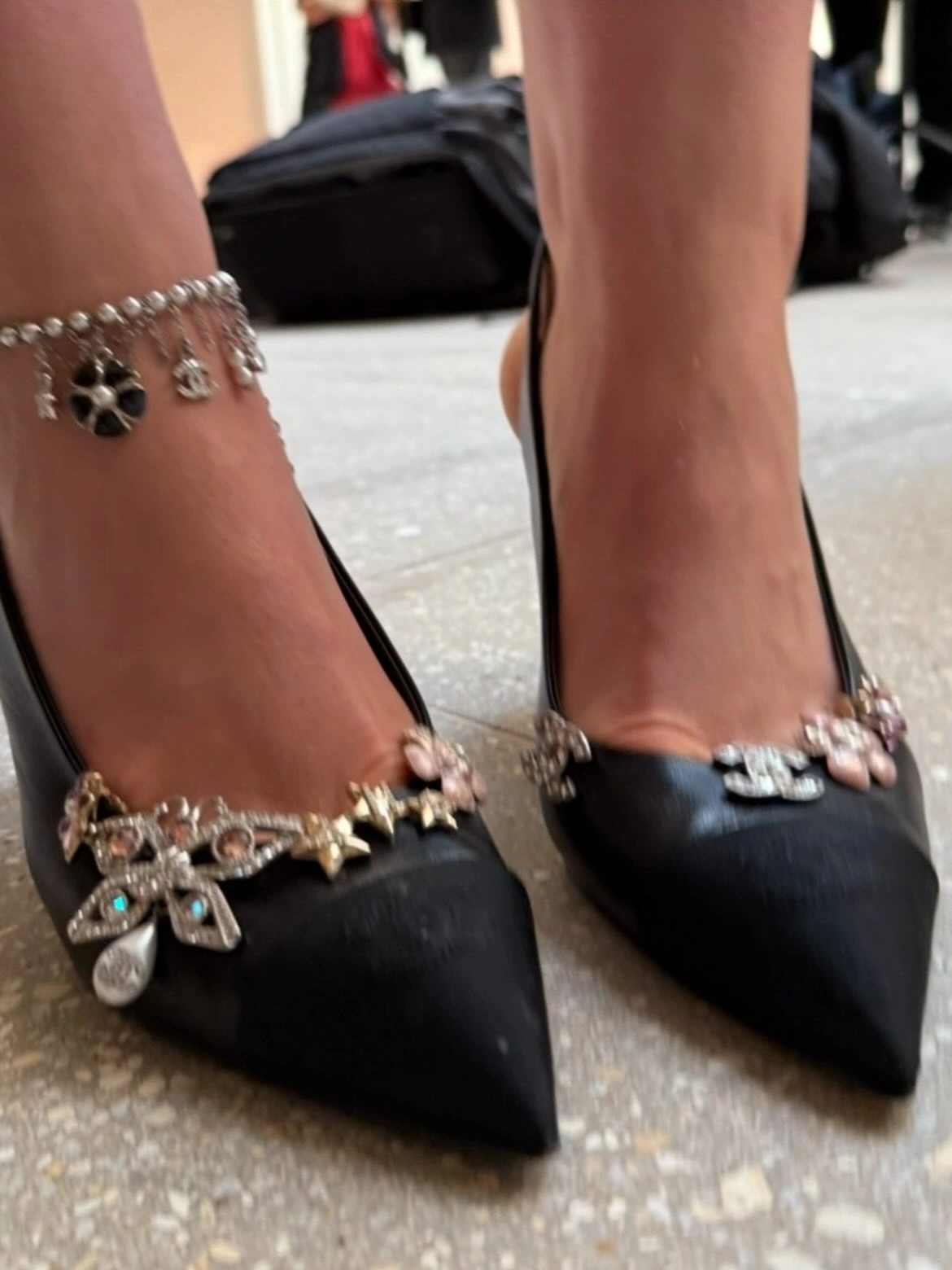 Messy, Not Perfect: The New Era of the Messy Girl