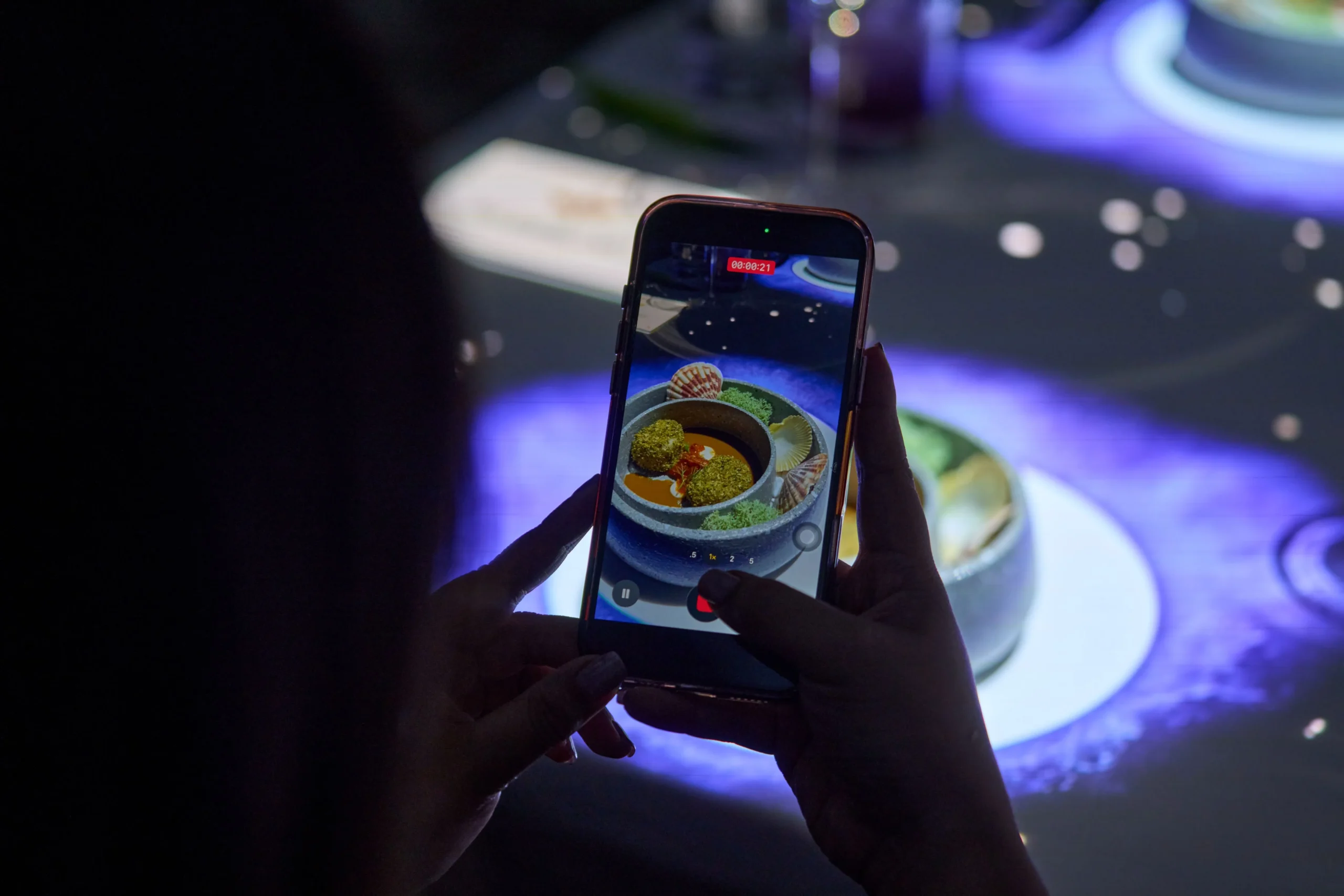 The Magic Table: An Interactive, Mind-Bending Dining Experience 