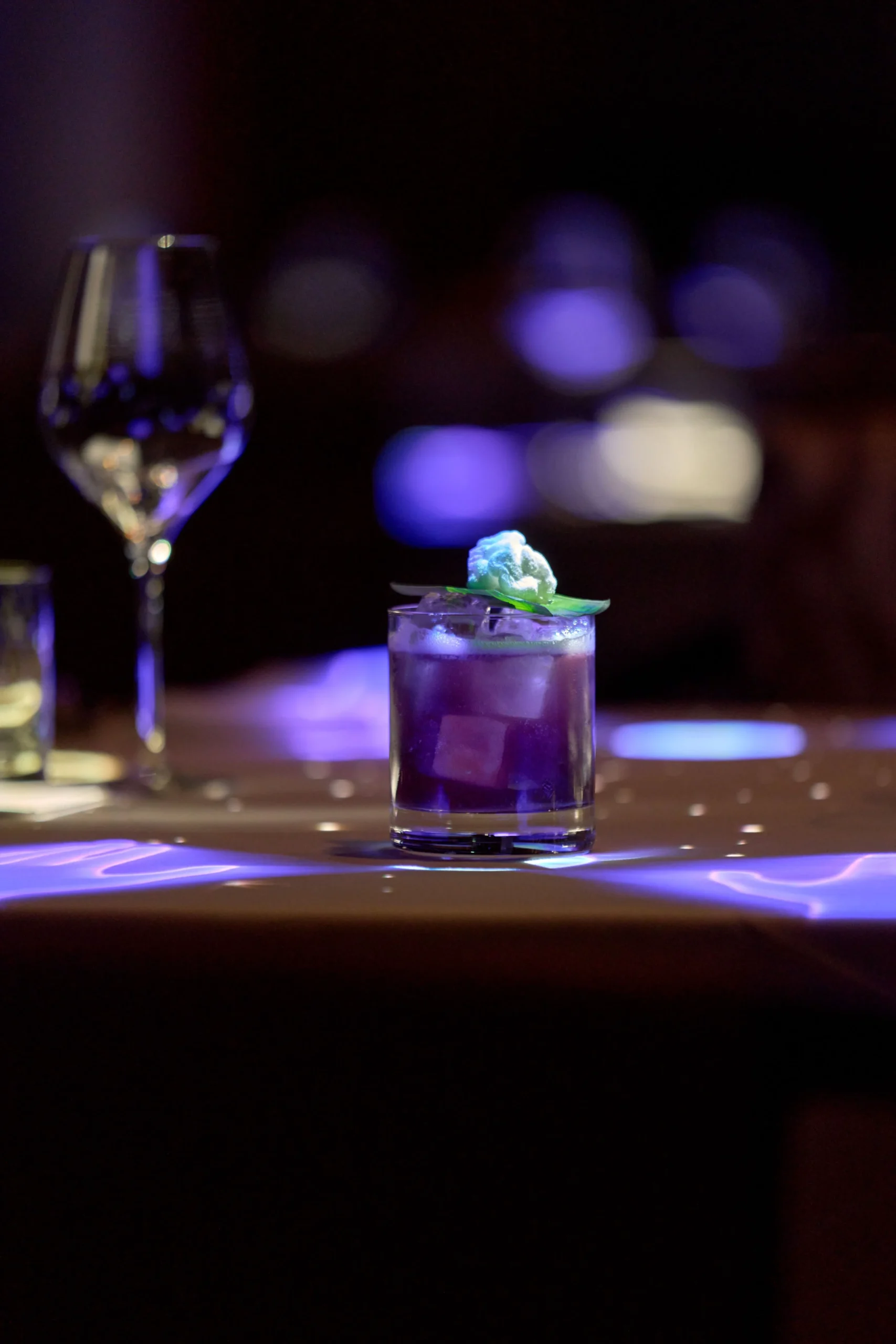 The Magic Table: An Interactive, Mind-Bending Dining Experience 