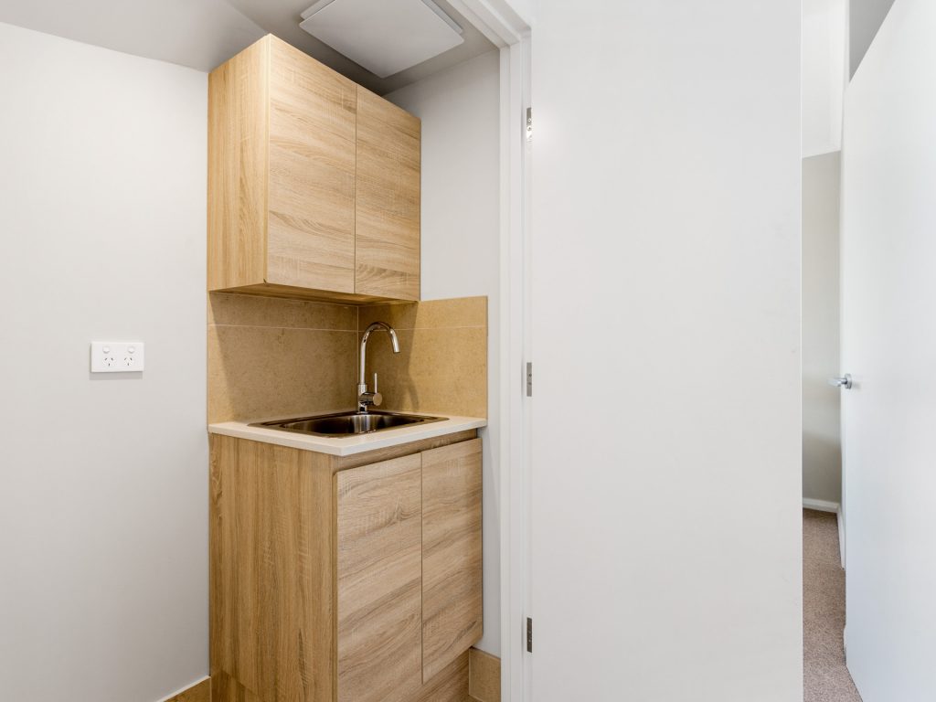 WEB 21 66 Tain St Ardross 03