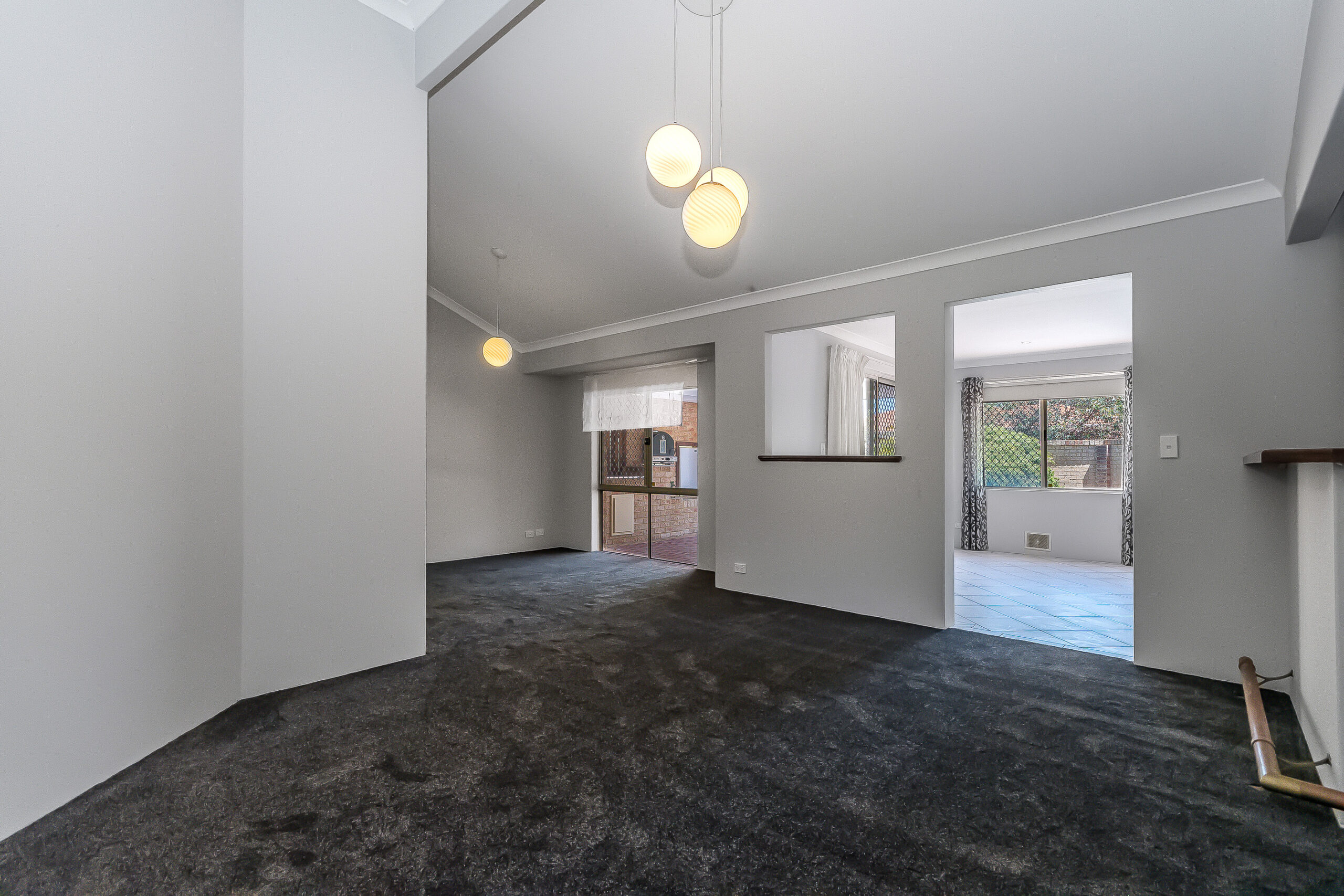 6 Osterley Retreat, Canning Vale, WA 6155 AUS