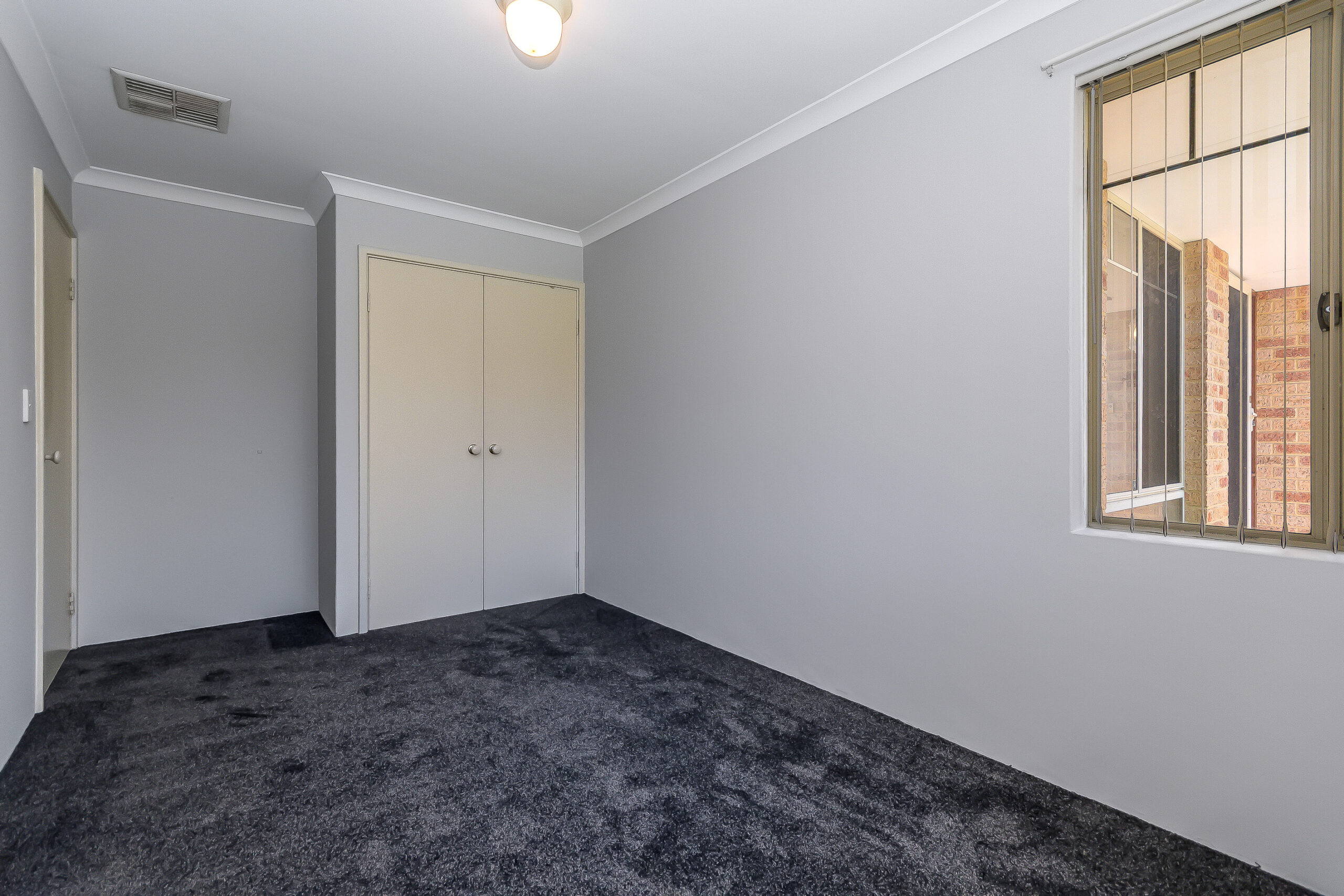 6 Osterley Retreat, Canning Vale, WA 6155 AUS