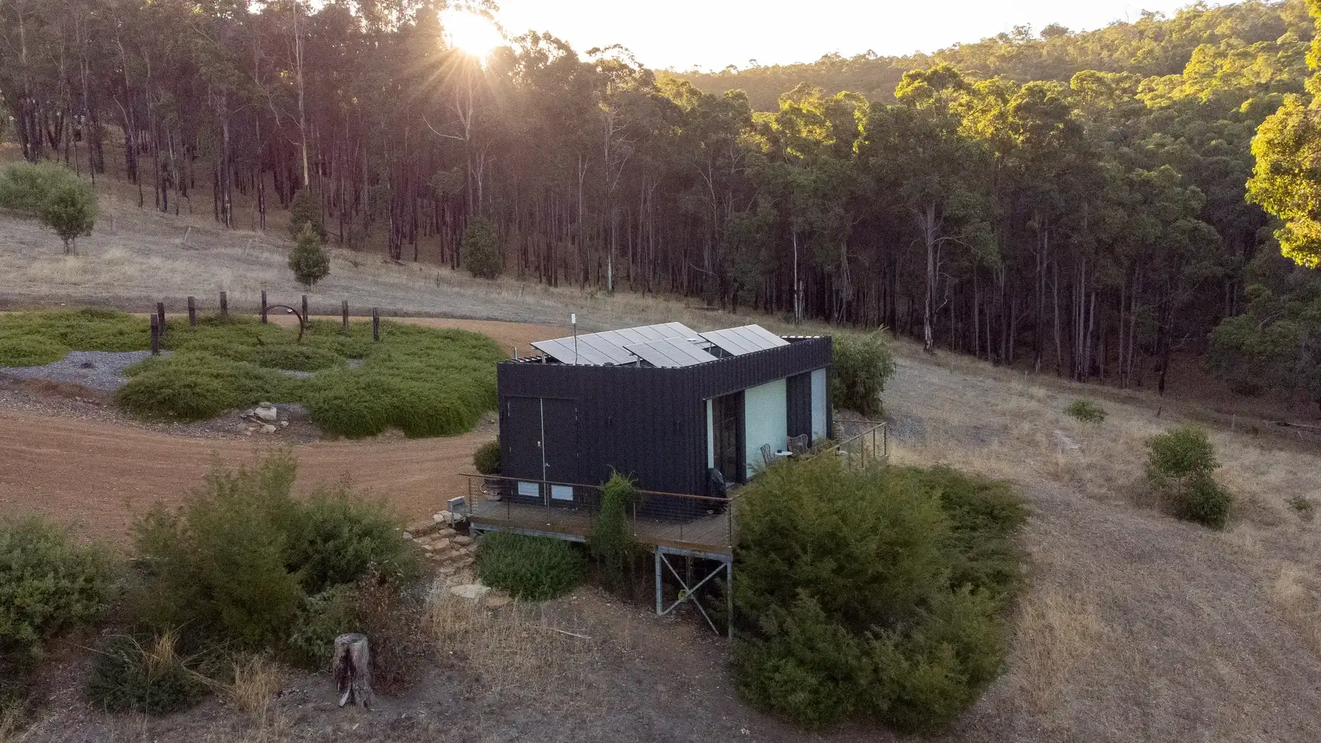MIRA 1-bed modular home on stilts