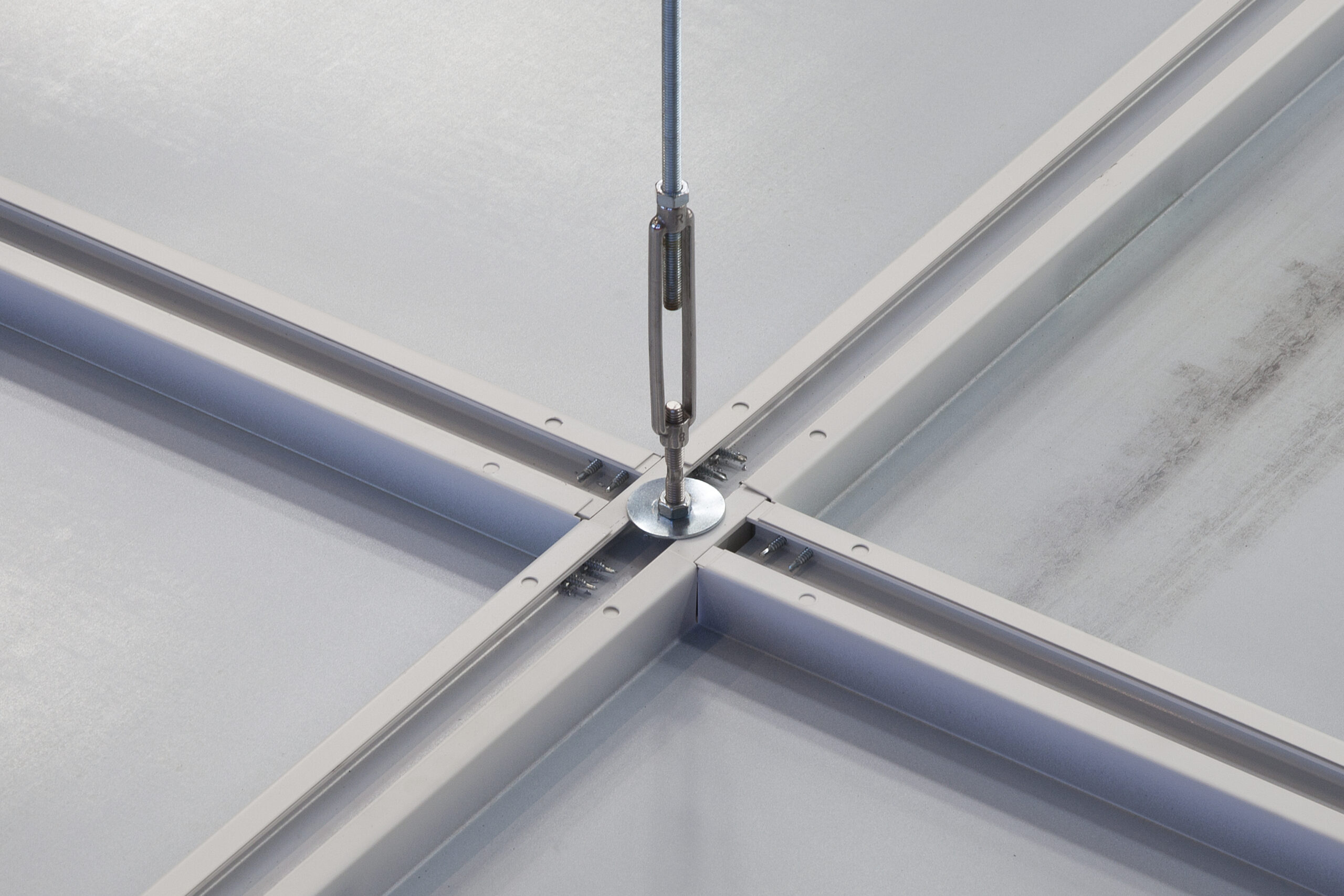 Nexus 380 Data centre ceilings