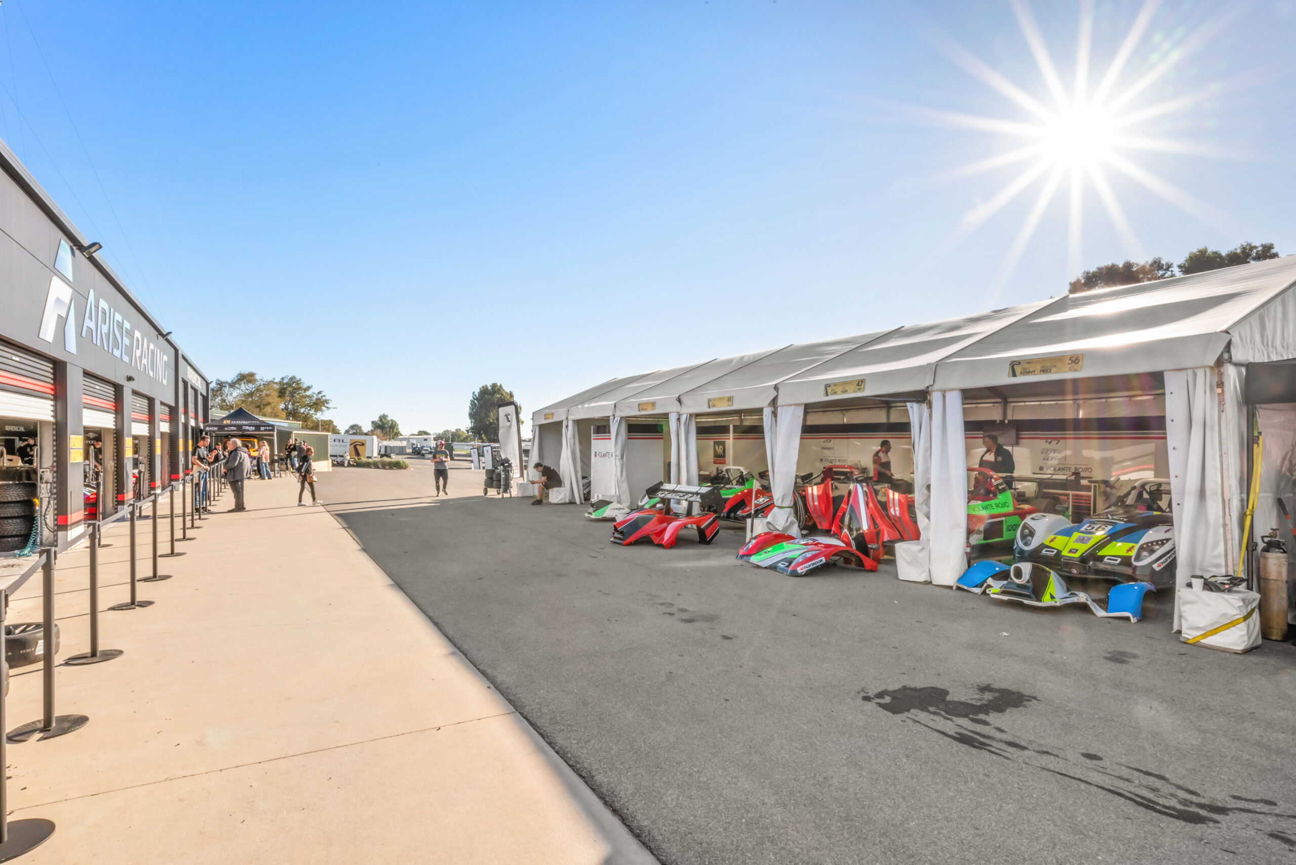 v8 Supercars - Wanneroo Raceway Perth