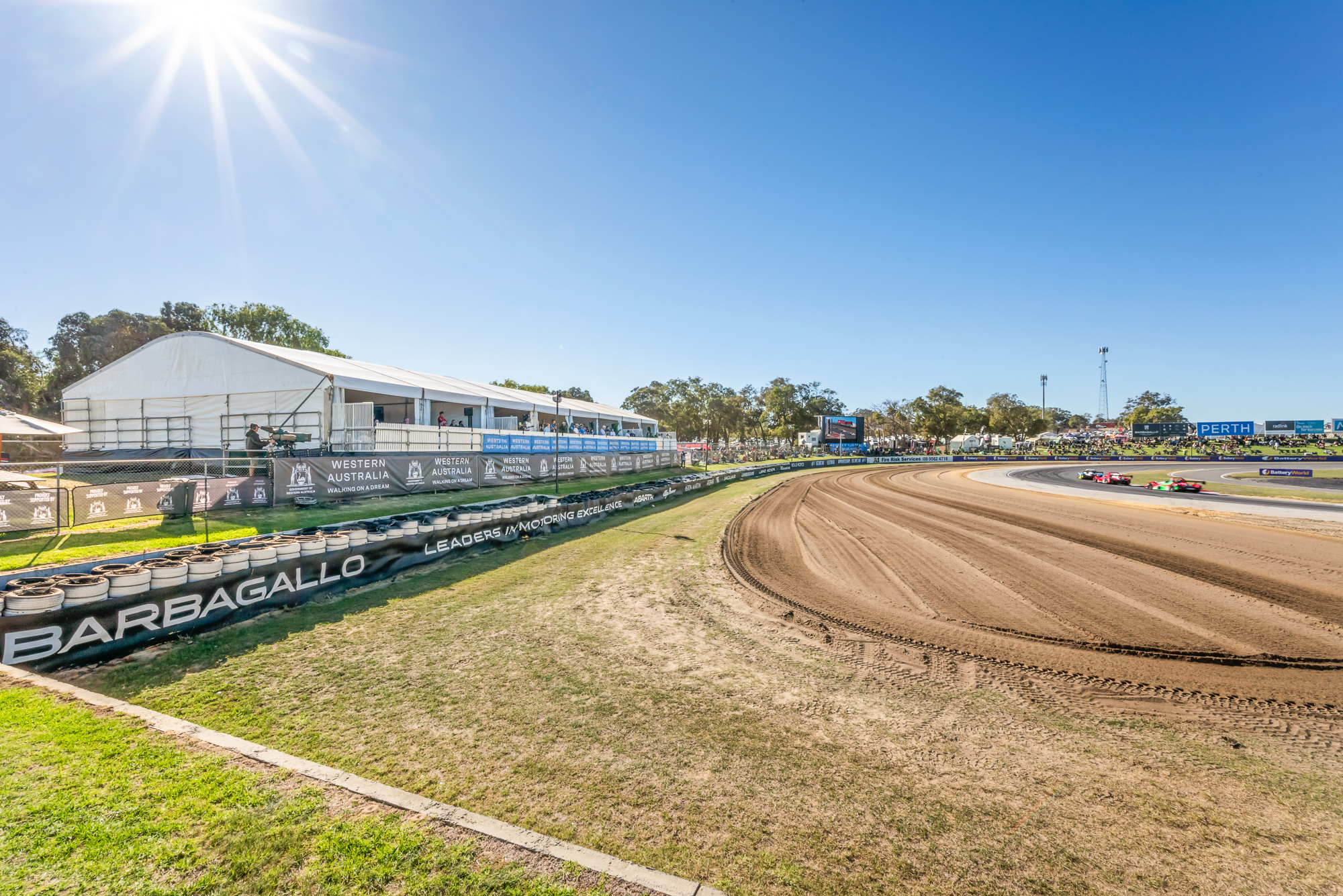 v8 Supercars - Wanneroo Raceway Perth