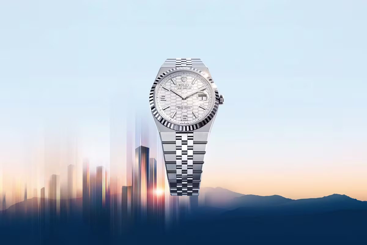 corners-new-watches-2025-land-dweller_m127334-0001_2501fj_001-landscape