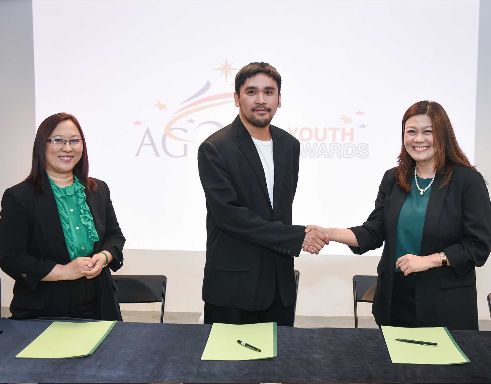 The Agora Youth Awards recognizes the country’s top marketing students who have demonstrated excellence in academics as well as creating marketing plans.