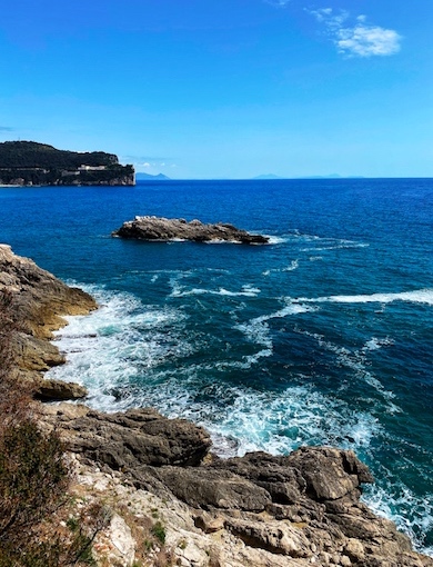 Screen Shot 2022 06 24 at 22.39.21