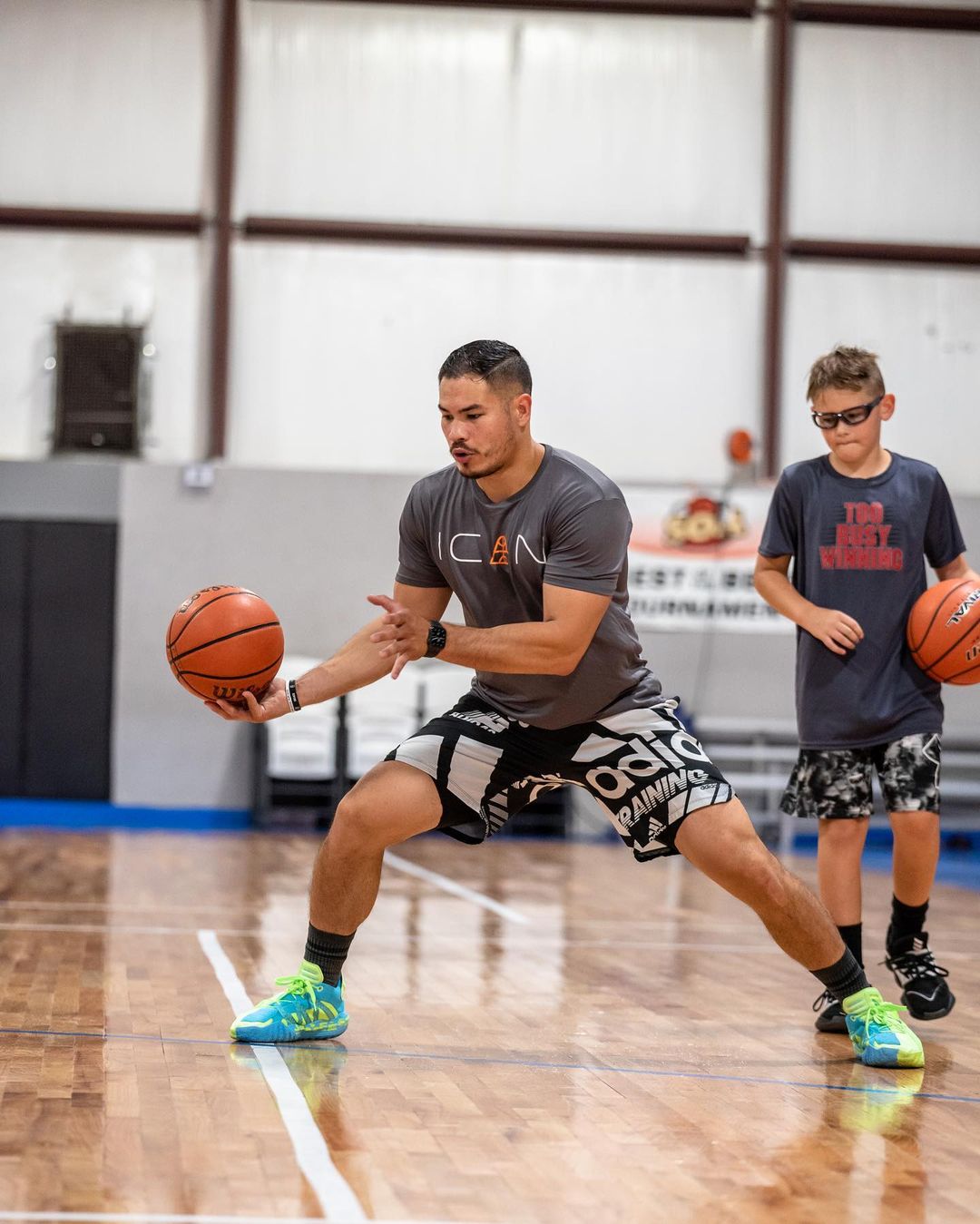 Basketball trainer Kyle Travis 