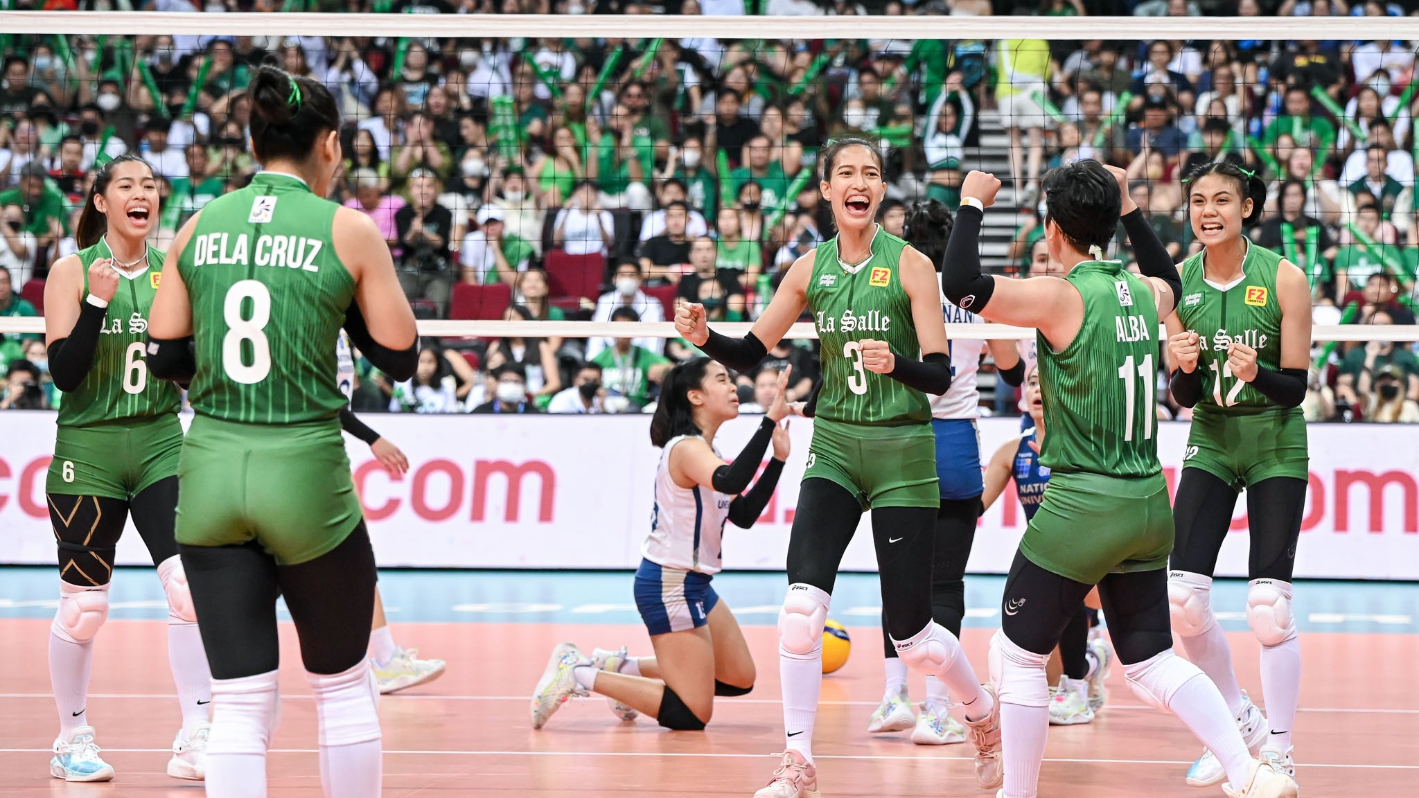DLSU Lady Spikers defeat NU to win the UAAP Volleyball title